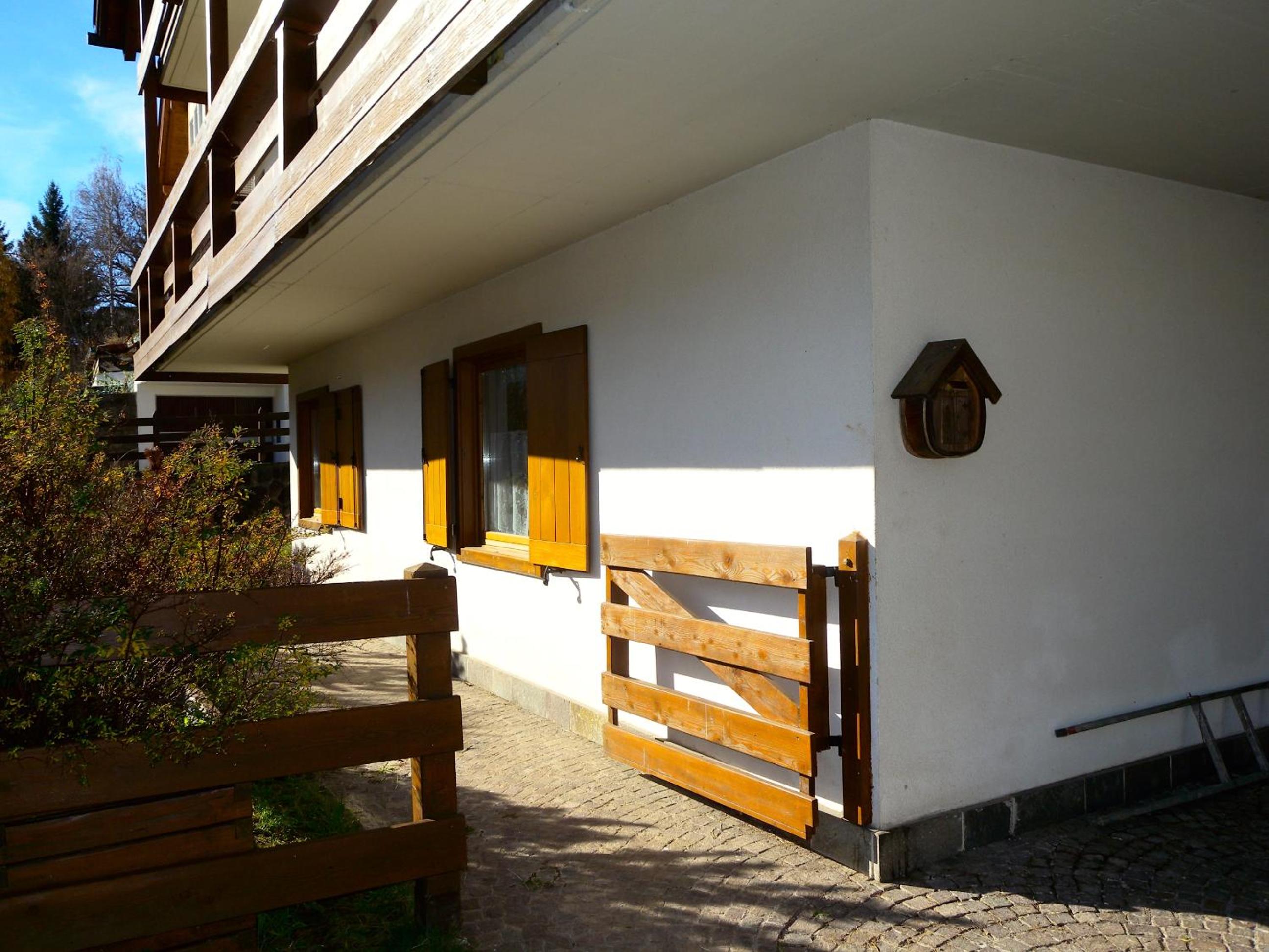 Apartment with Mountain View photo 3