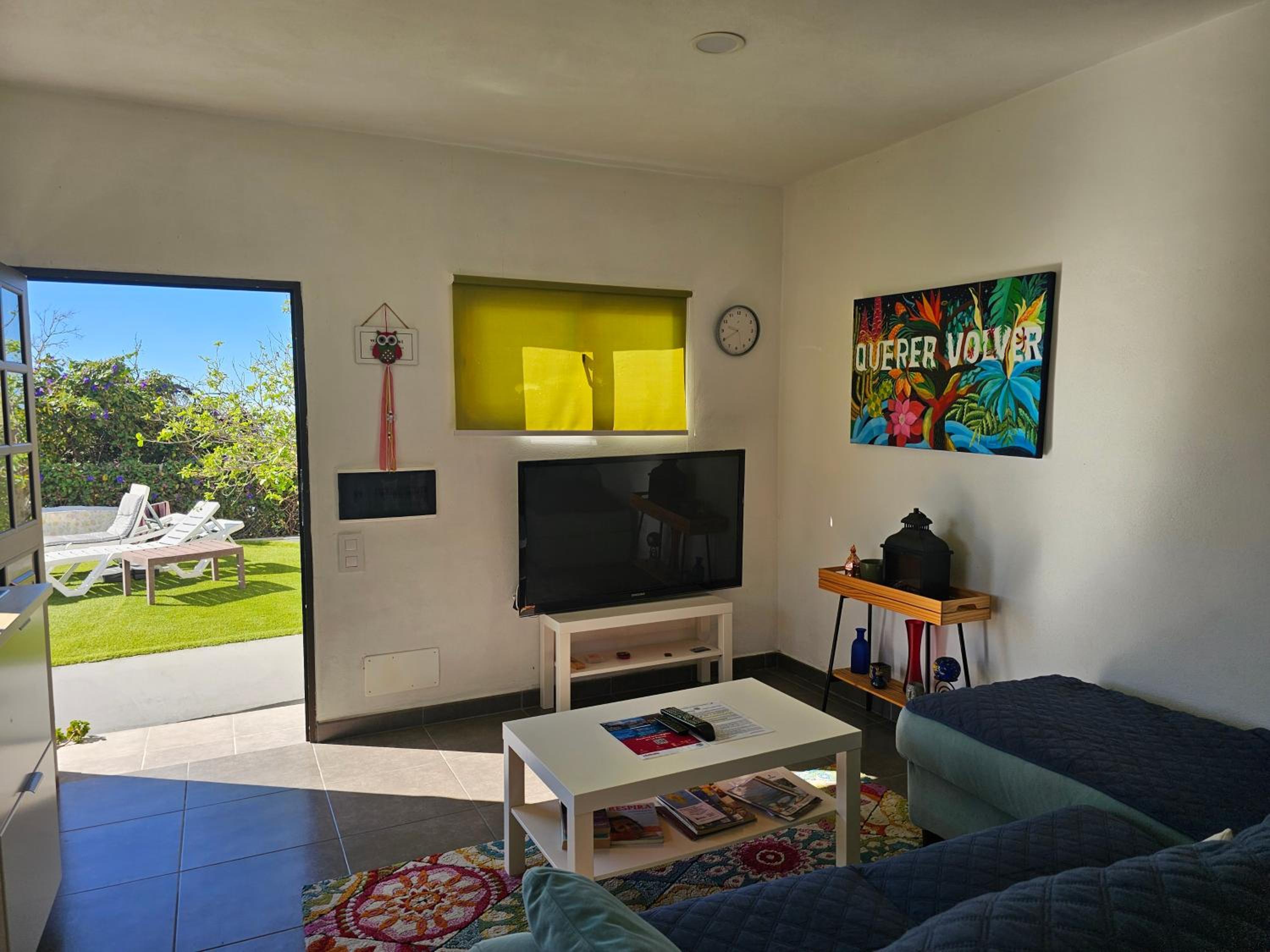 Apartamento con vista a la piscina