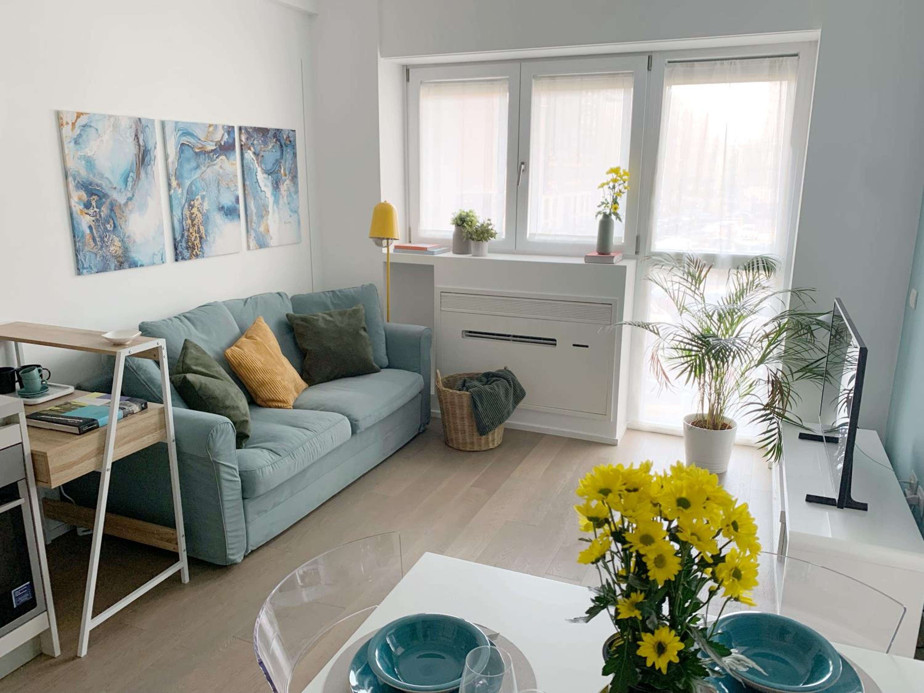 One-Bedroom Apartment
