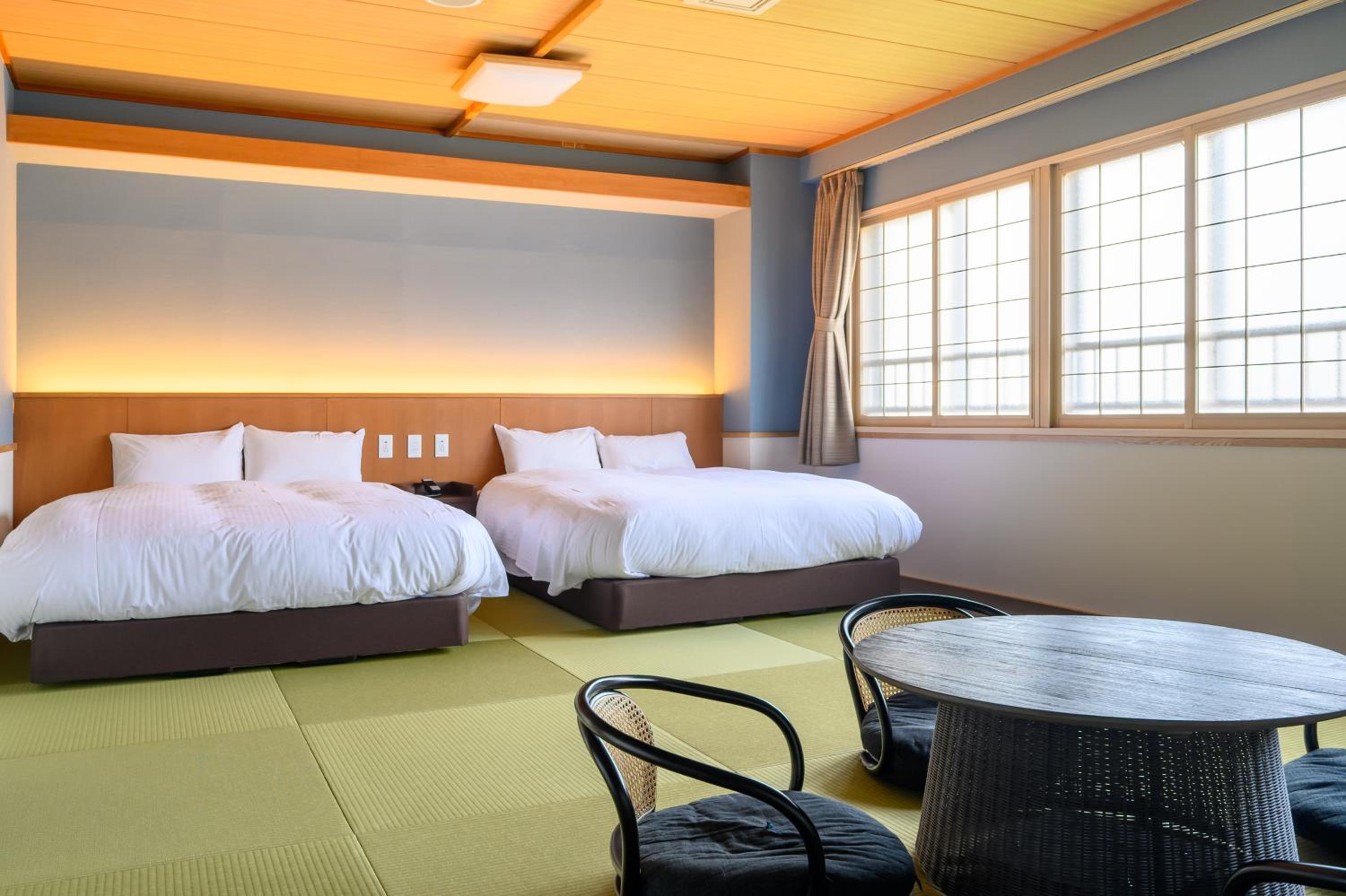 Japanese-Style Room