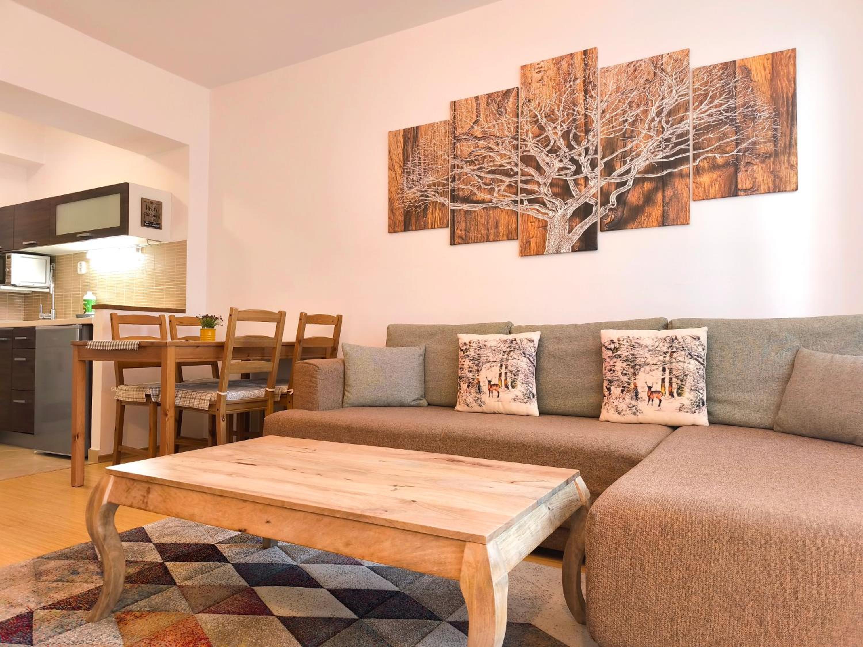 One-Bedroom Apartment