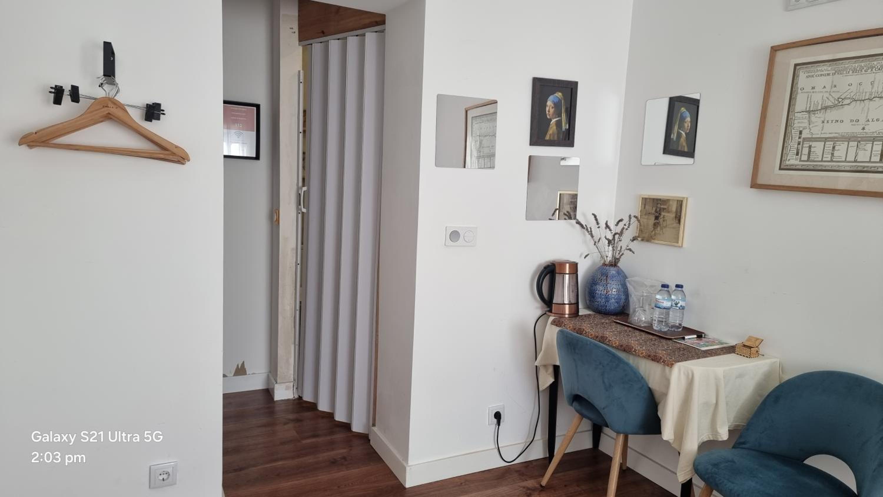 Double Room with Private Bathroom photo 1