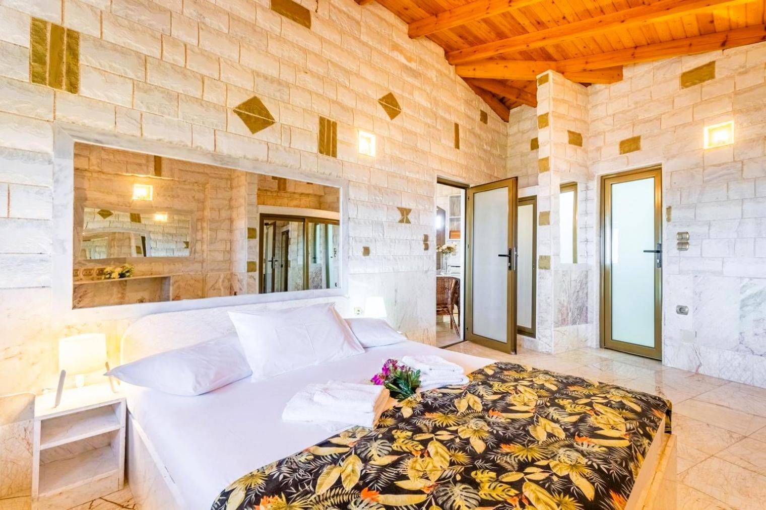 Villa with Sea View