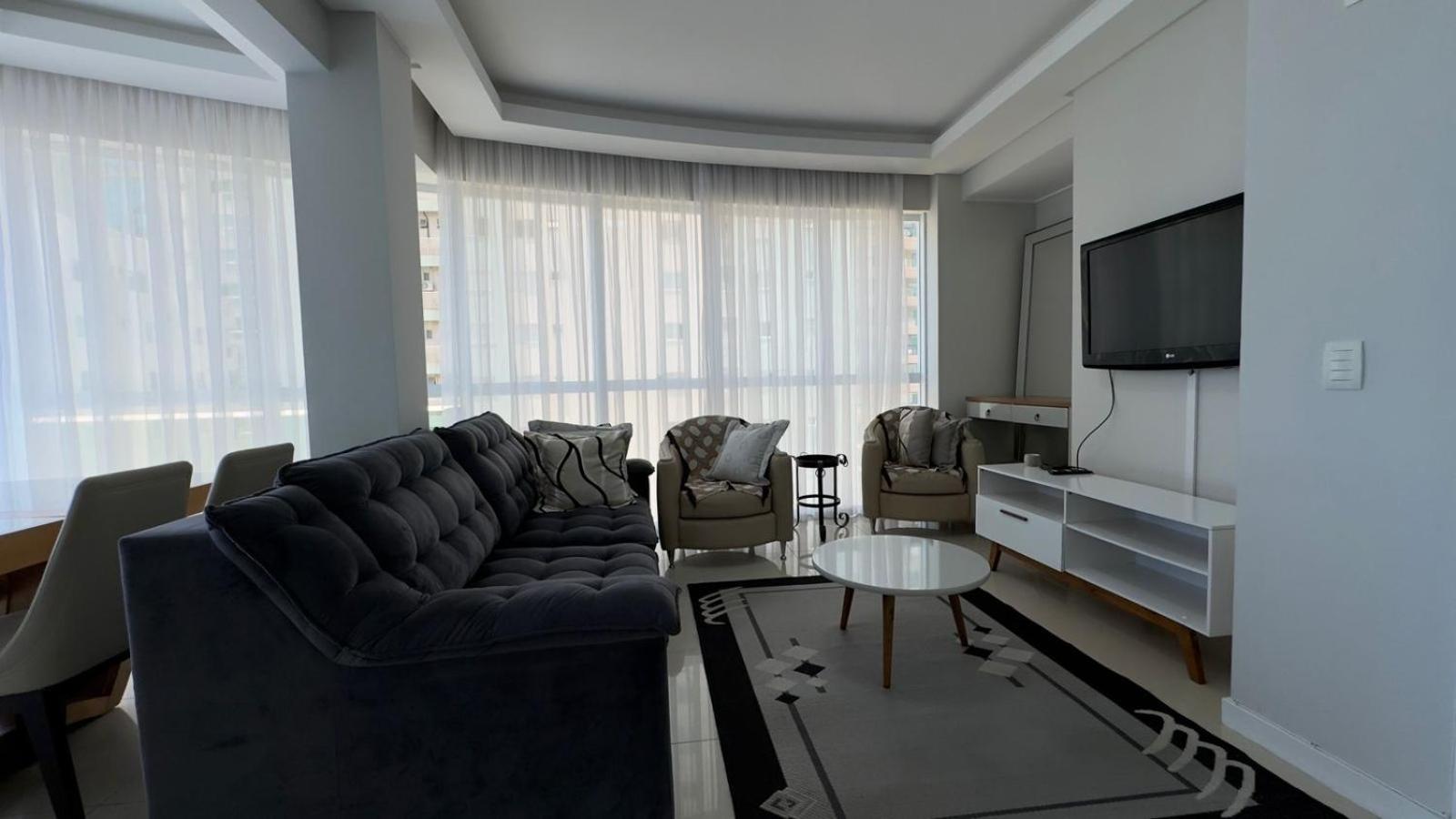 Three-Bedroom Apartment photo 1