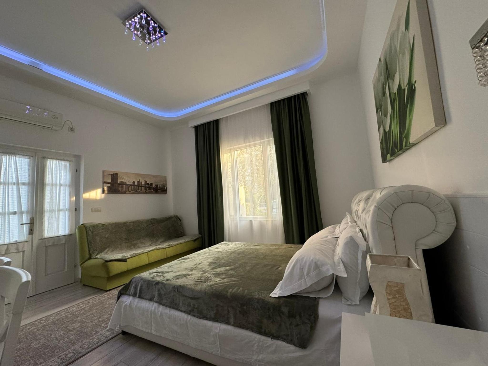 Apartment with Terrace photo 2