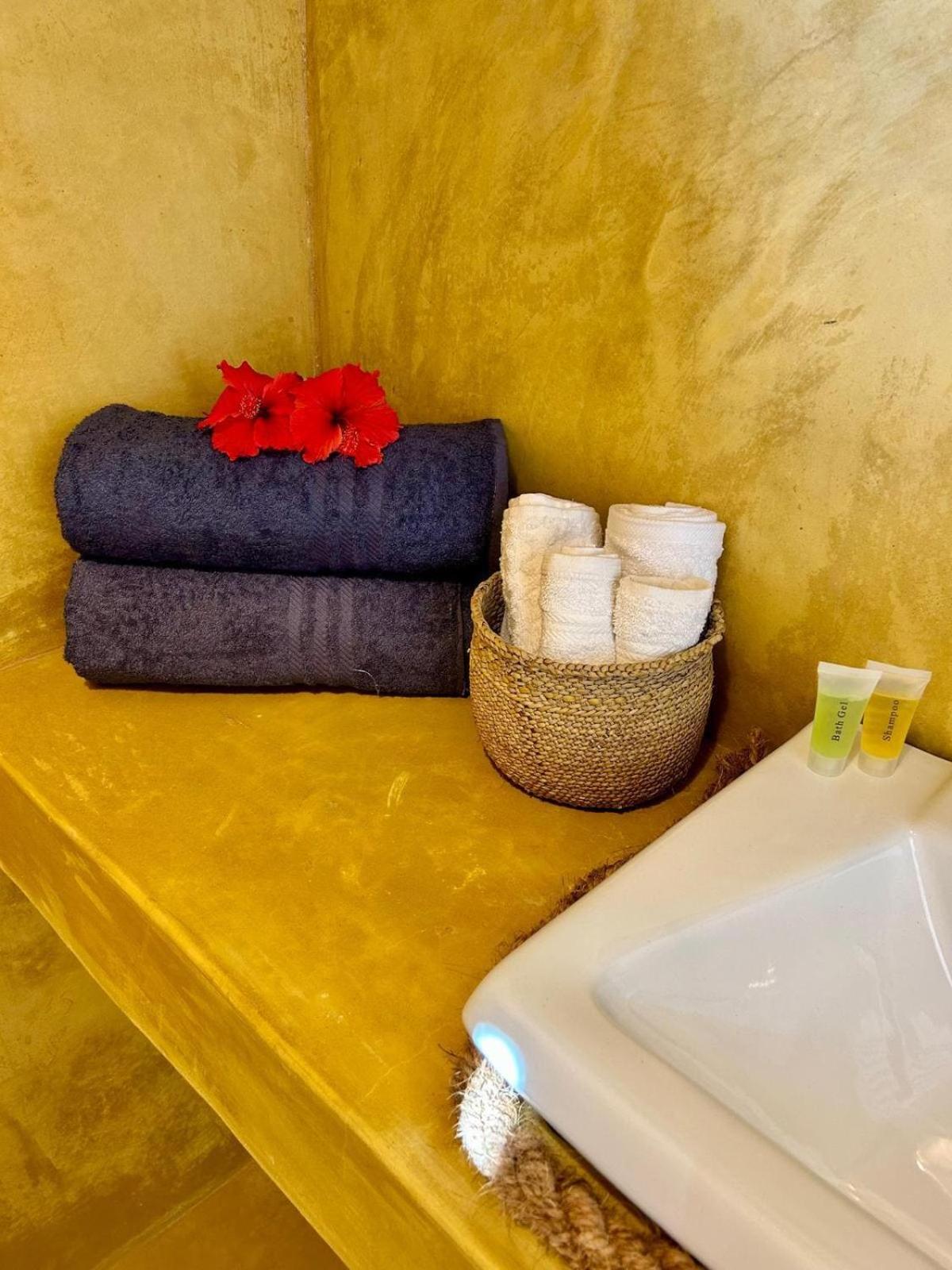 Double Room with Private Bathroom photo 3