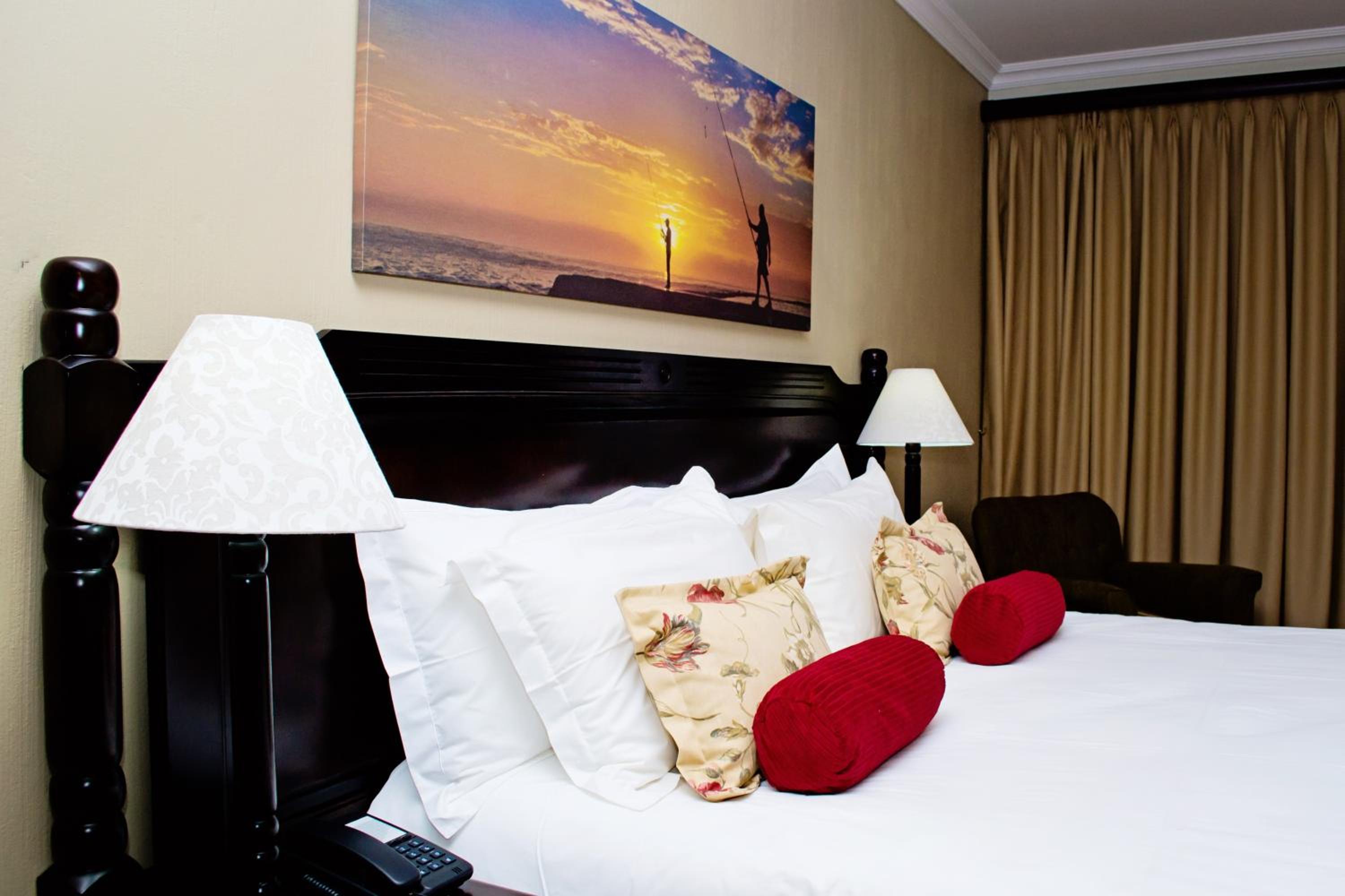 Deluxe Double Or Twin Room photo 2