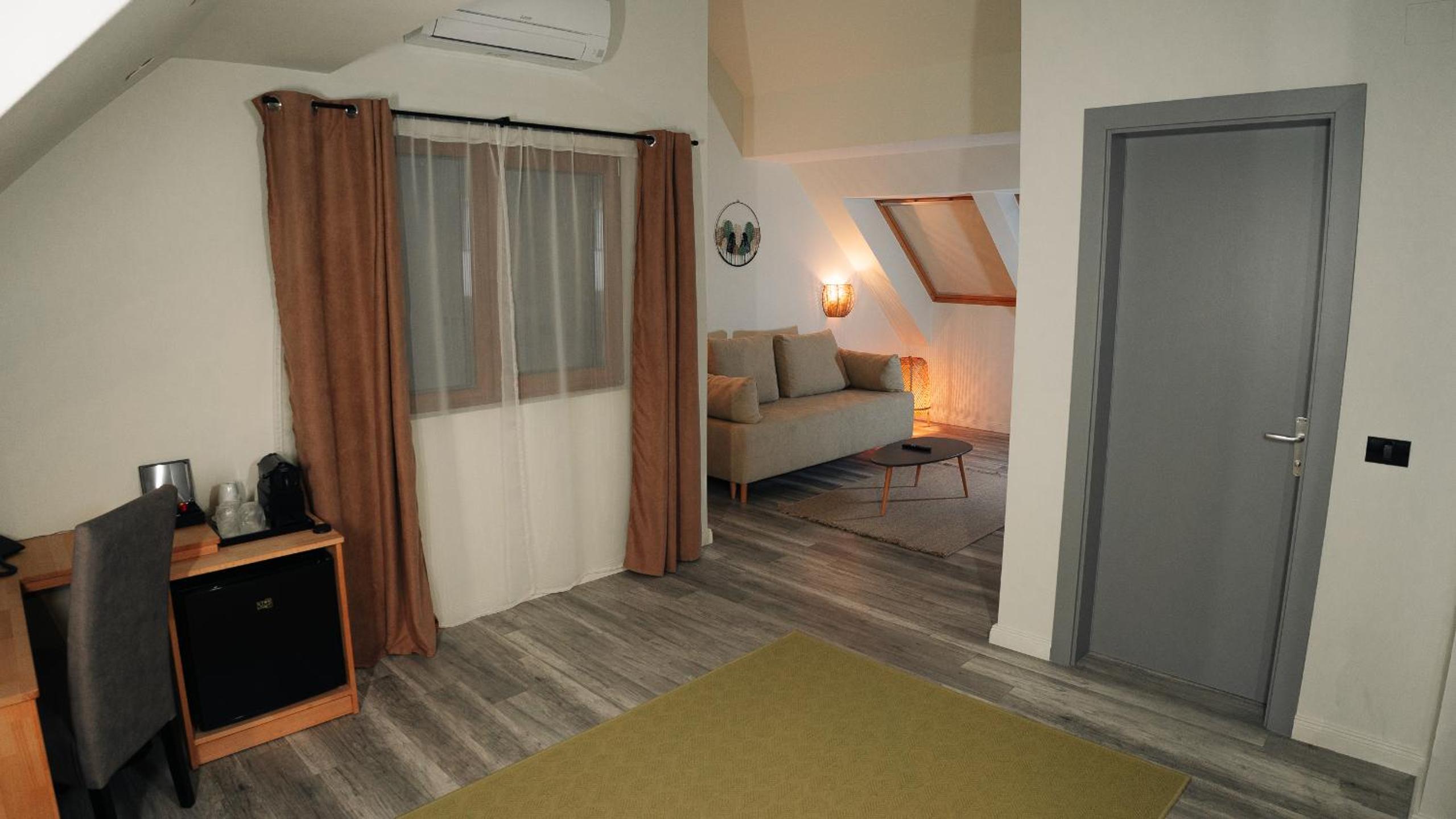 Double Room