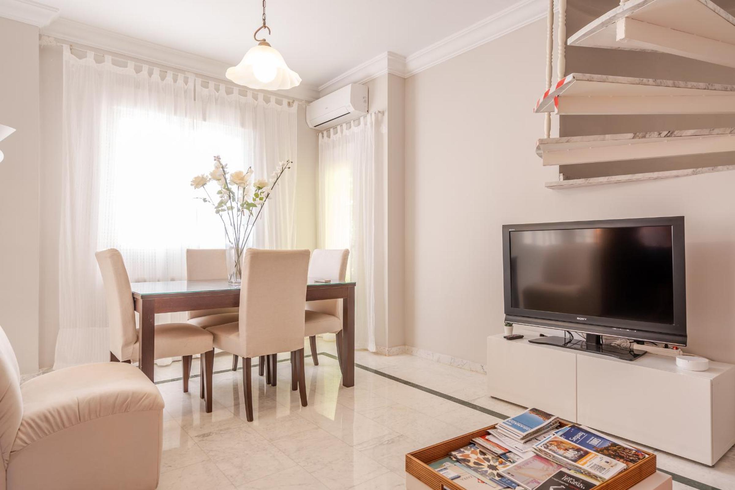 Double Room with Garden View - Photo 16