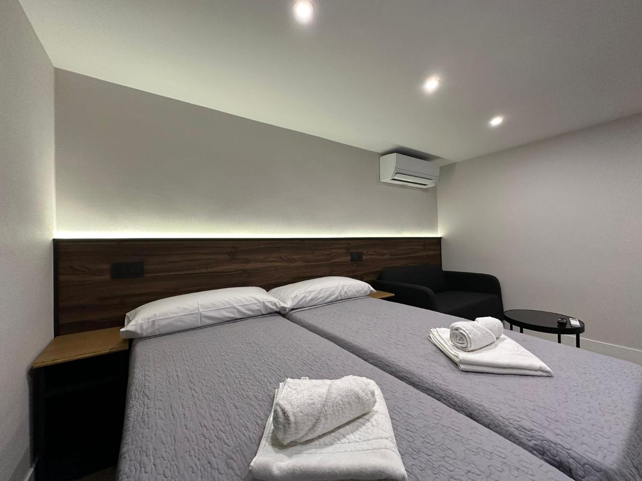 One-Bedroom Apartment - Non-Smoking photo 3