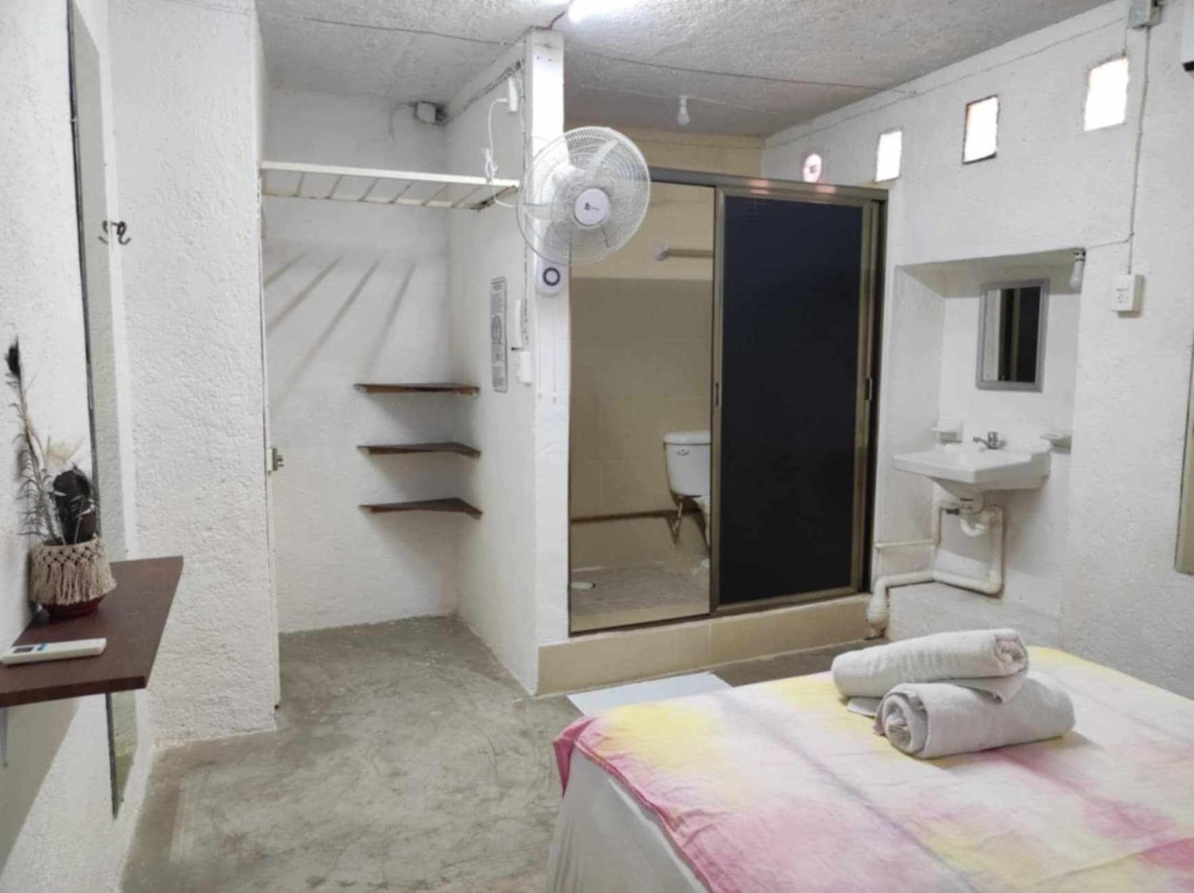 Small Double Room photo 1