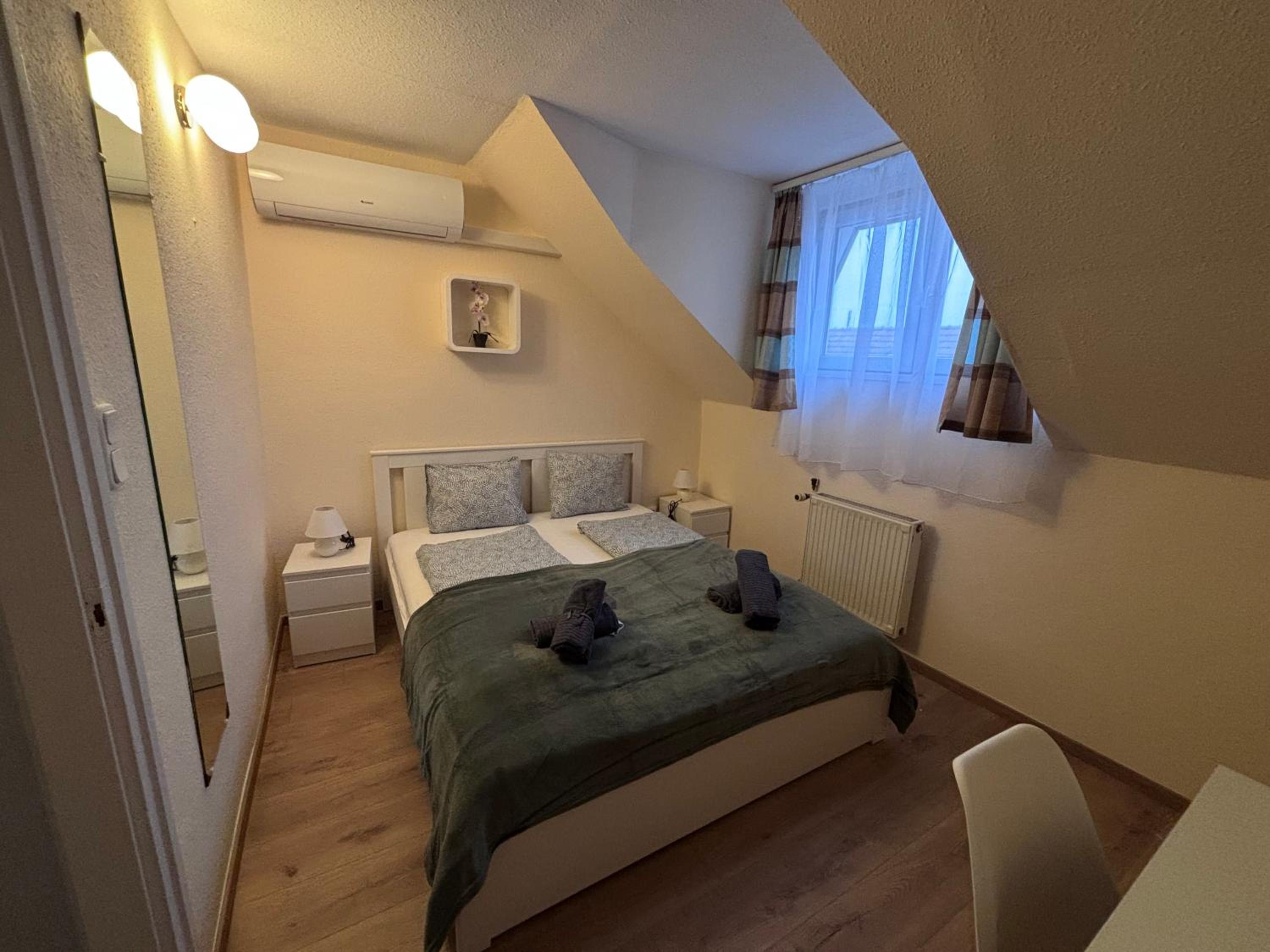 Economy Double Room