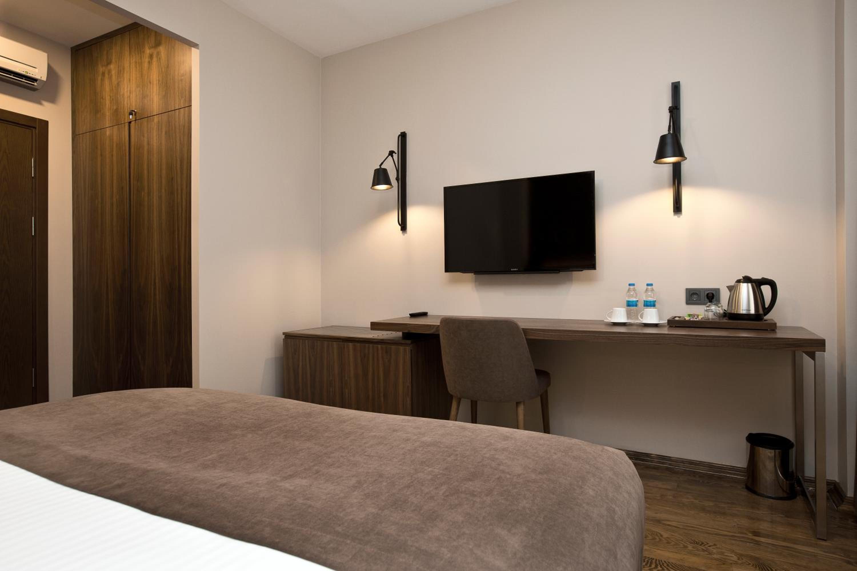 Deluxe Twin Room photo 1