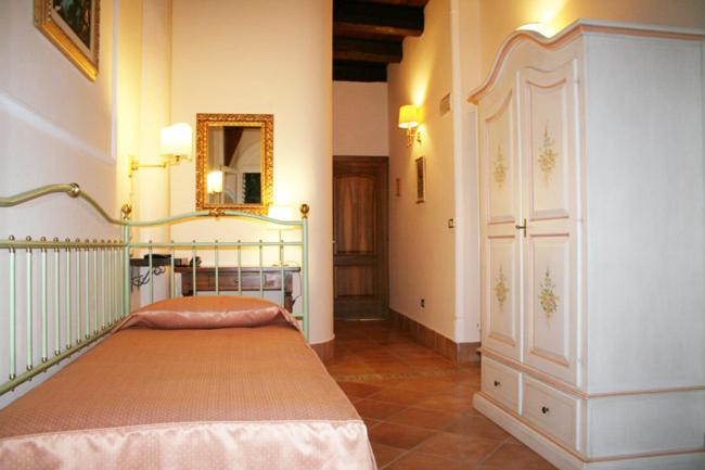 Standard Single Room photo 3