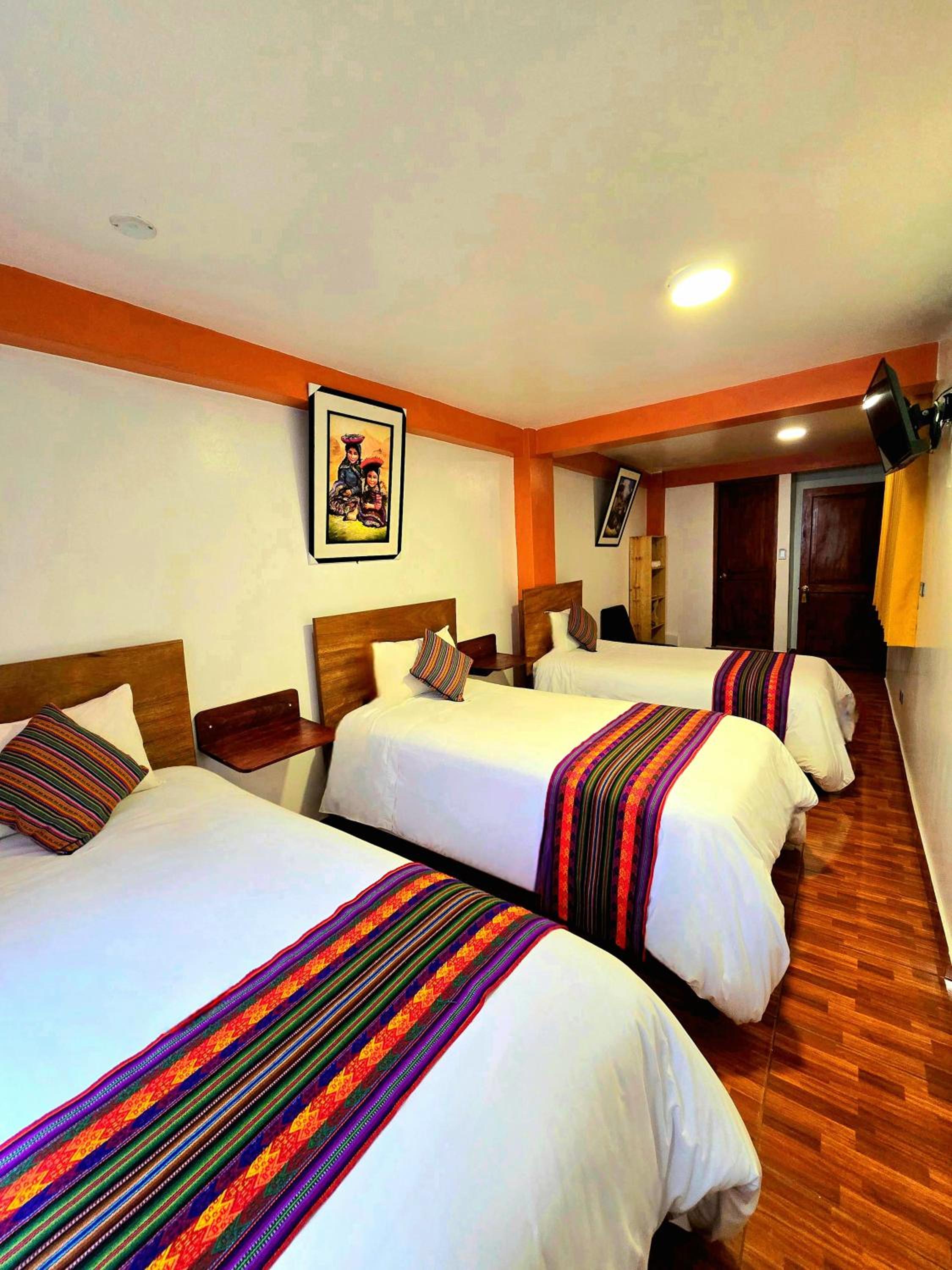 Triple Room with Private Bathroom photo 1