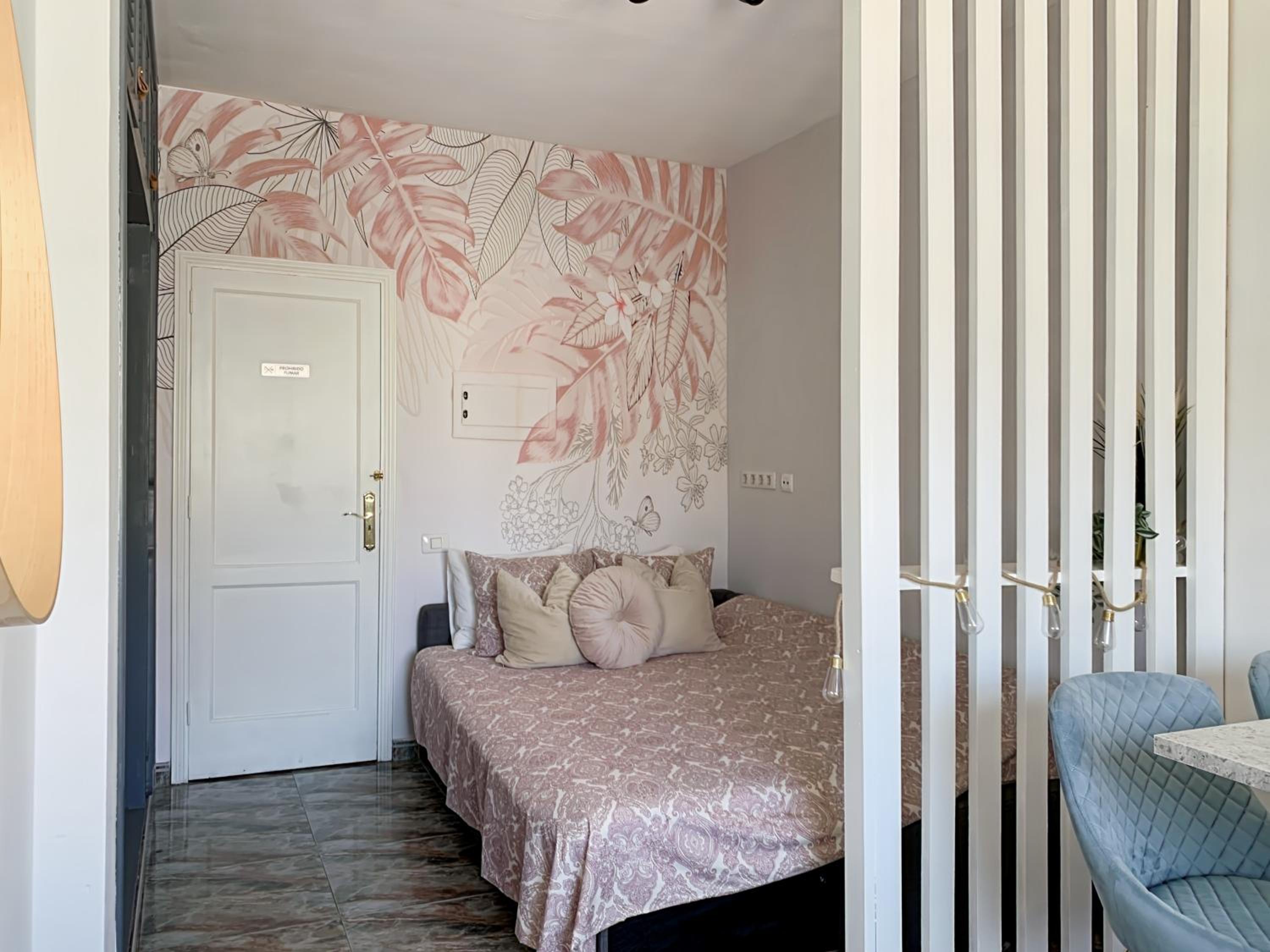 Habitación Doble Estándar con Baño Compartido