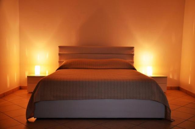 Deluxe Room (2 Adults + 1 Child)