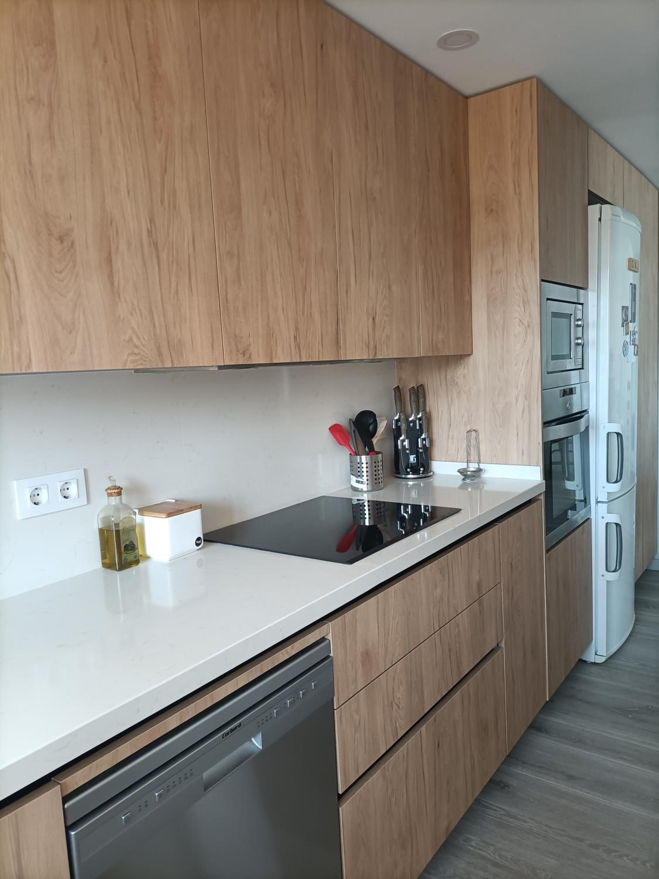 Three-Bedroom Apartment with Sea View photo 3