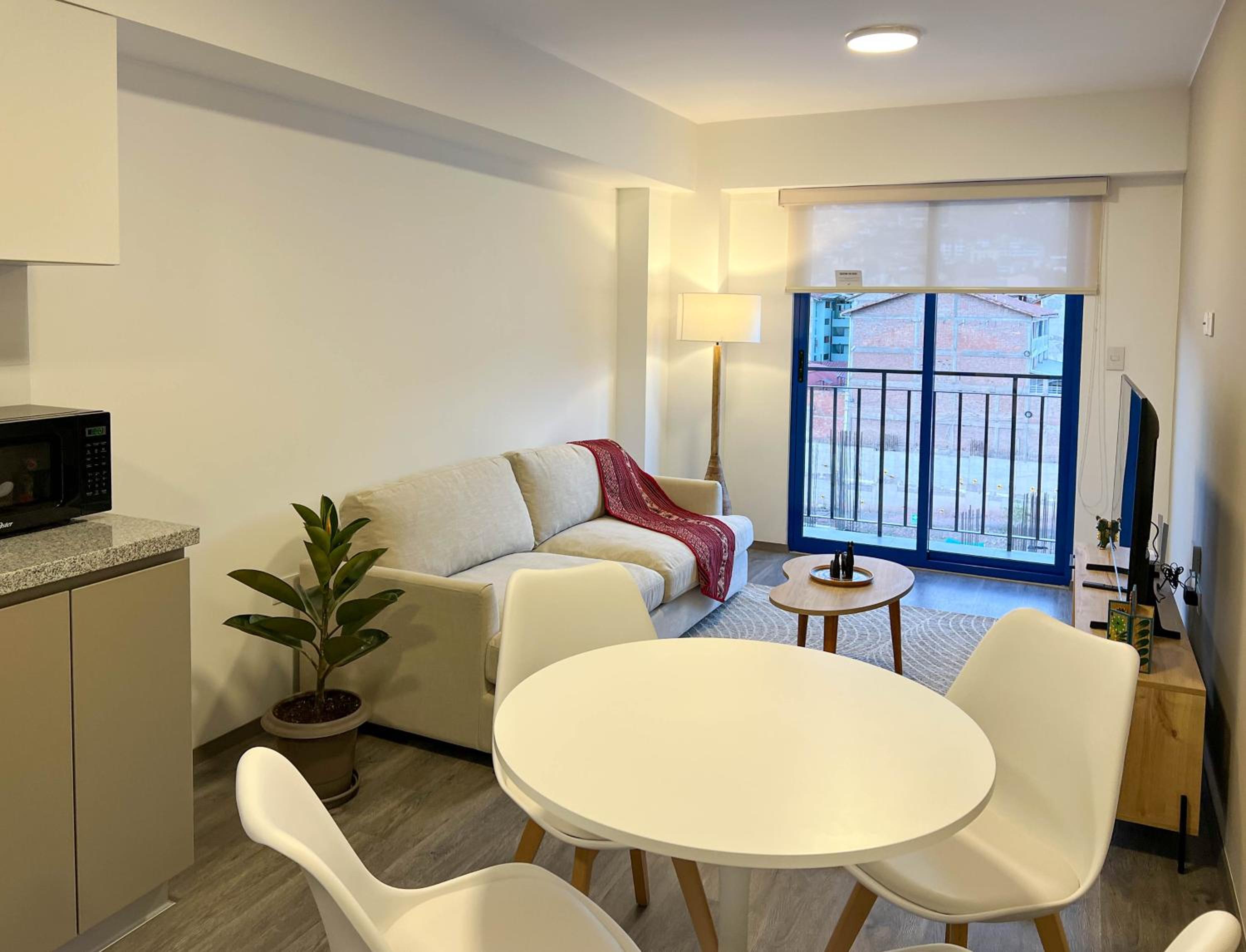 Studio Apartment with Balcony