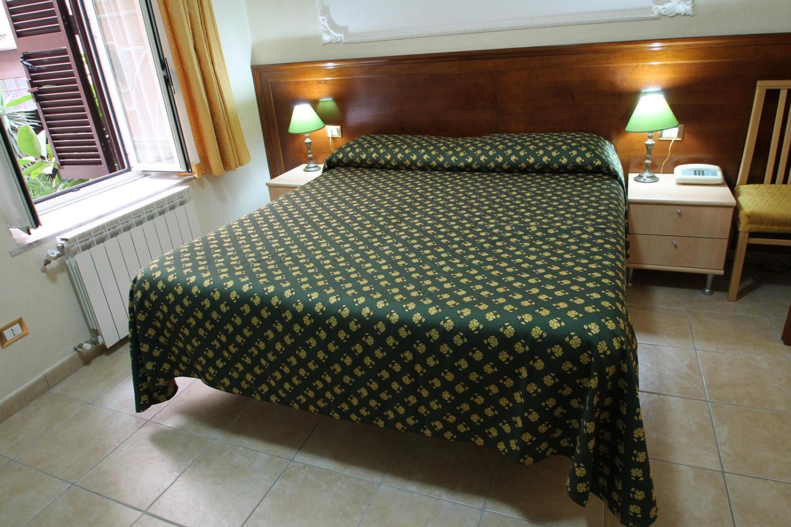 Standard Triple Room photo 3
