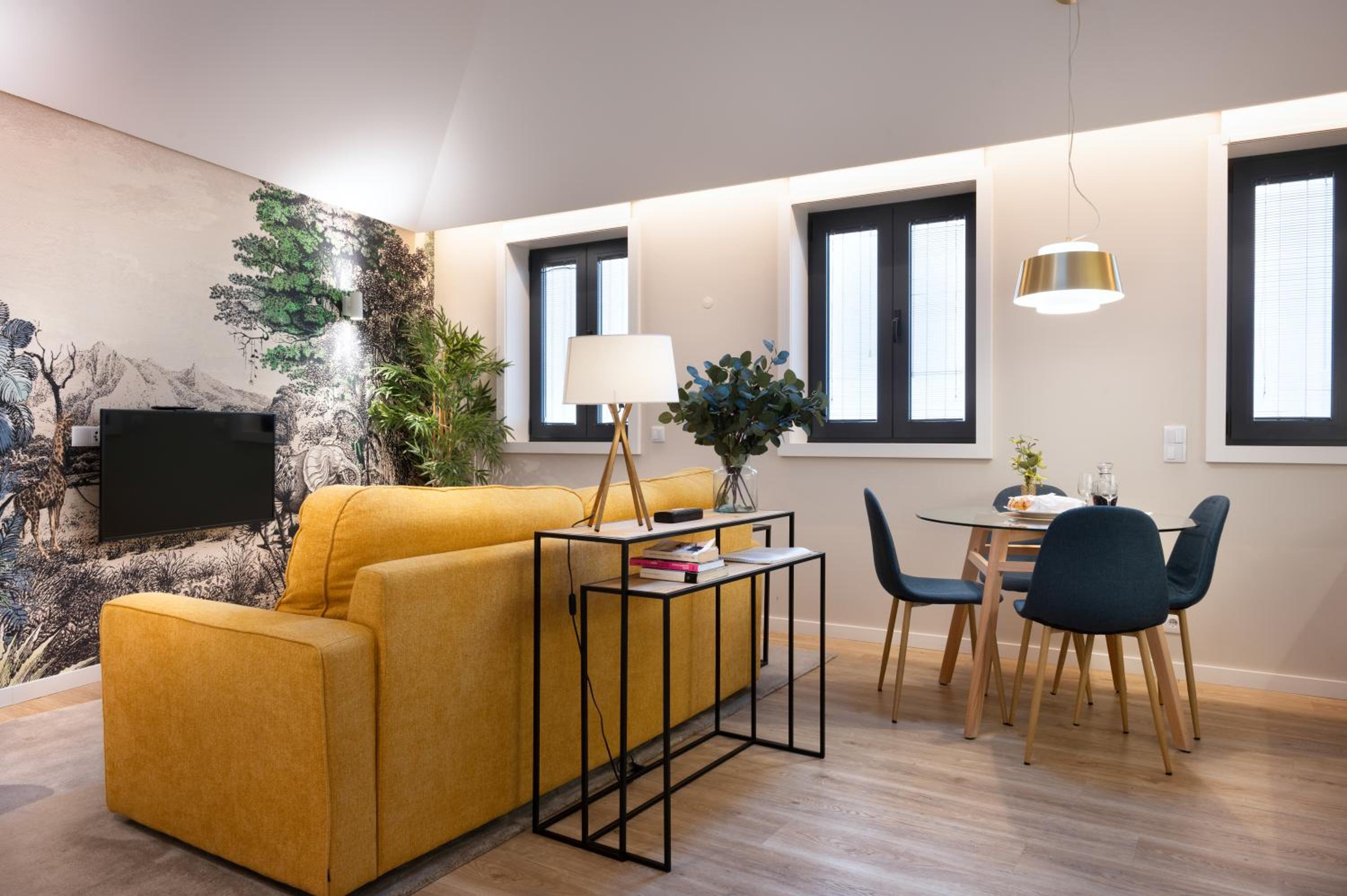 Superior Apartment