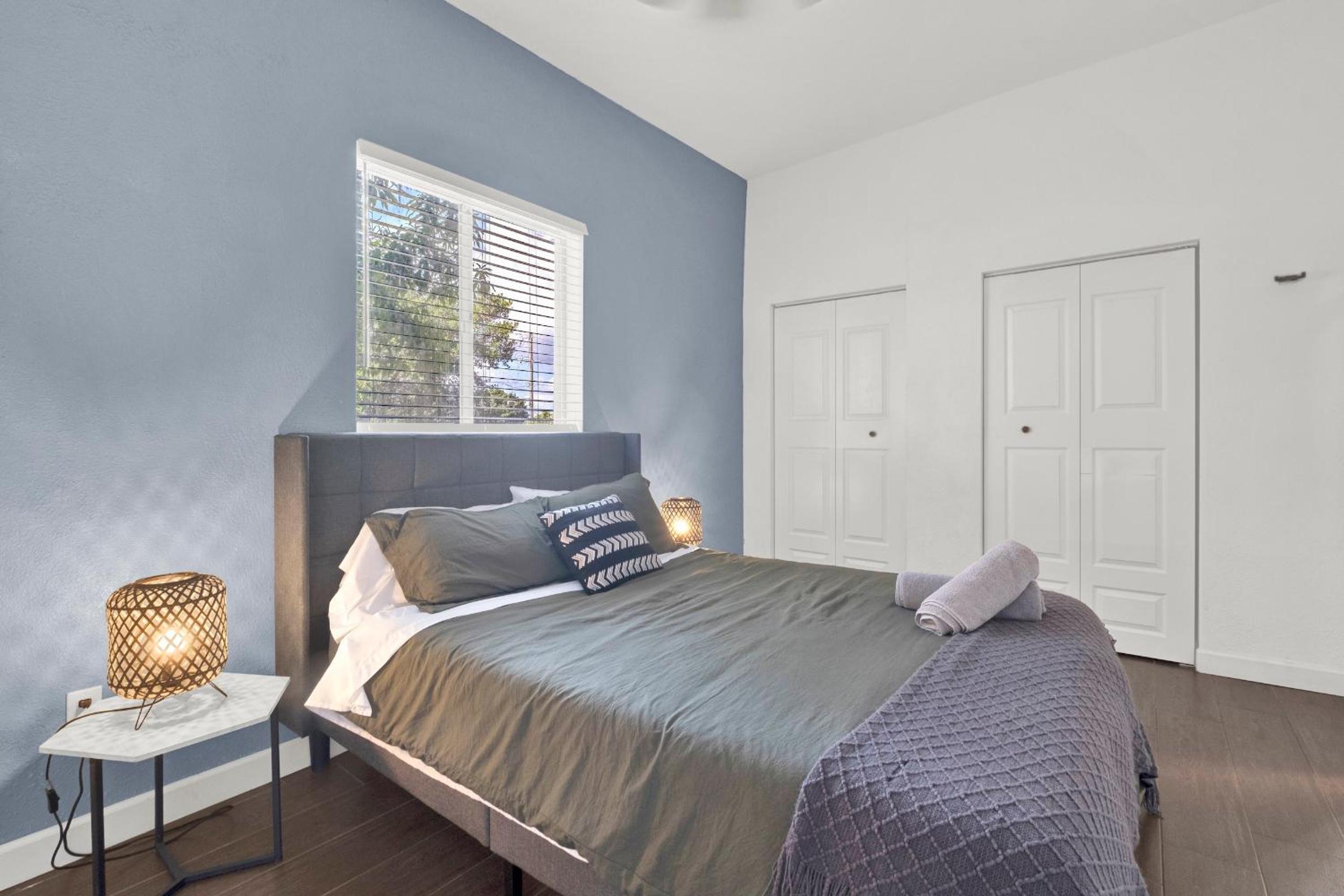 Four-Bedroom House photo 1