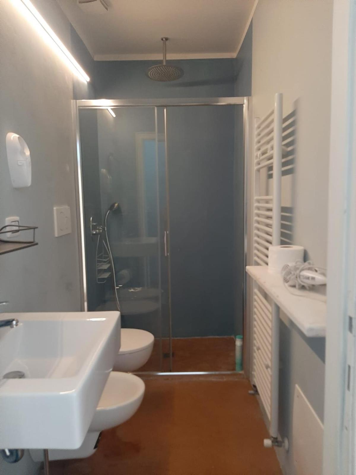 Apartment - Photo 11