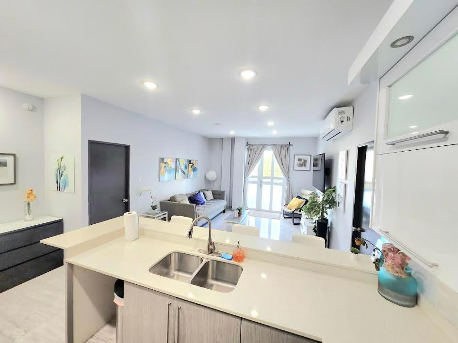 Deluxe Residence - Photo 17