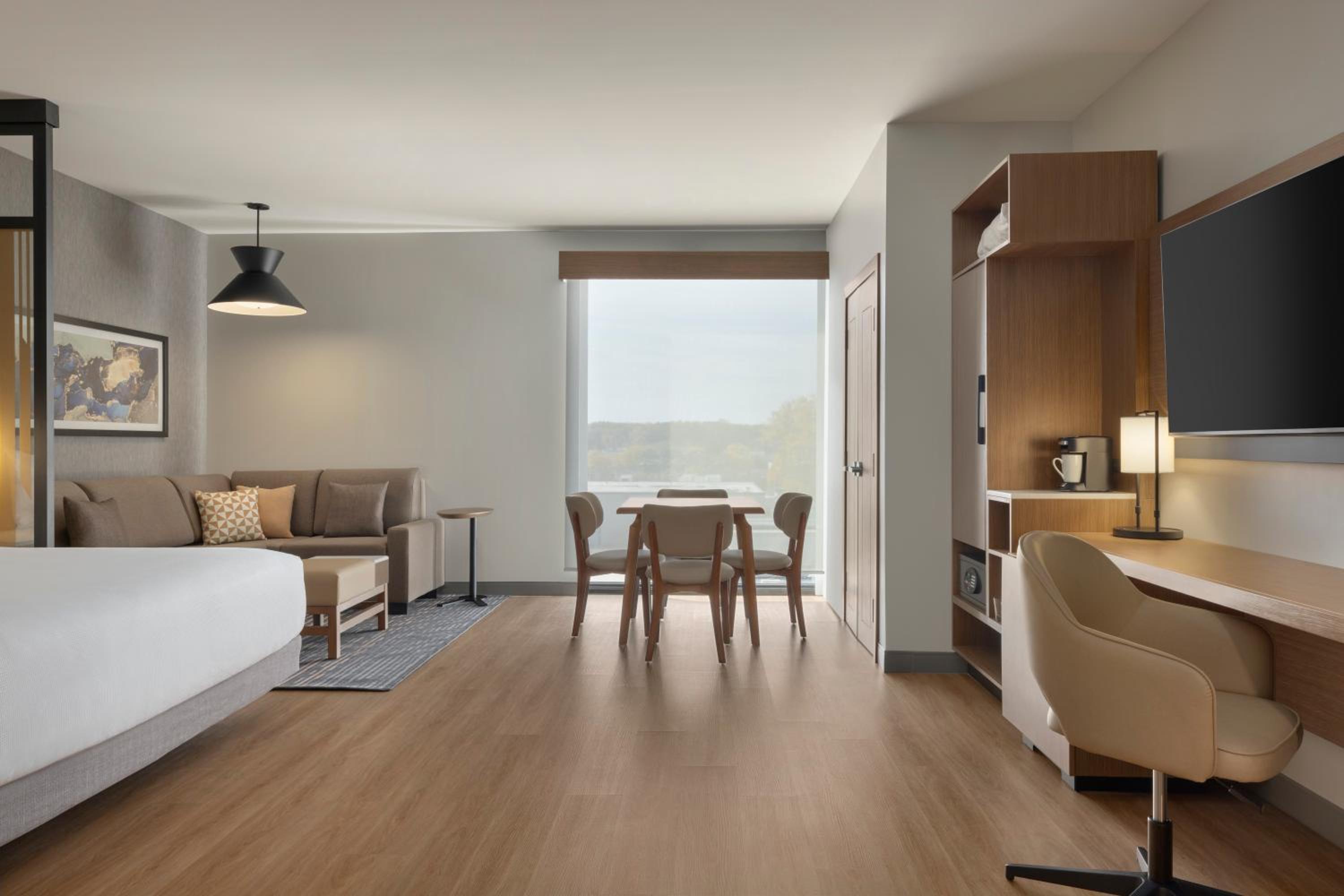 Specialty King Room with One King Bed and Accessible Roll-In Shower
