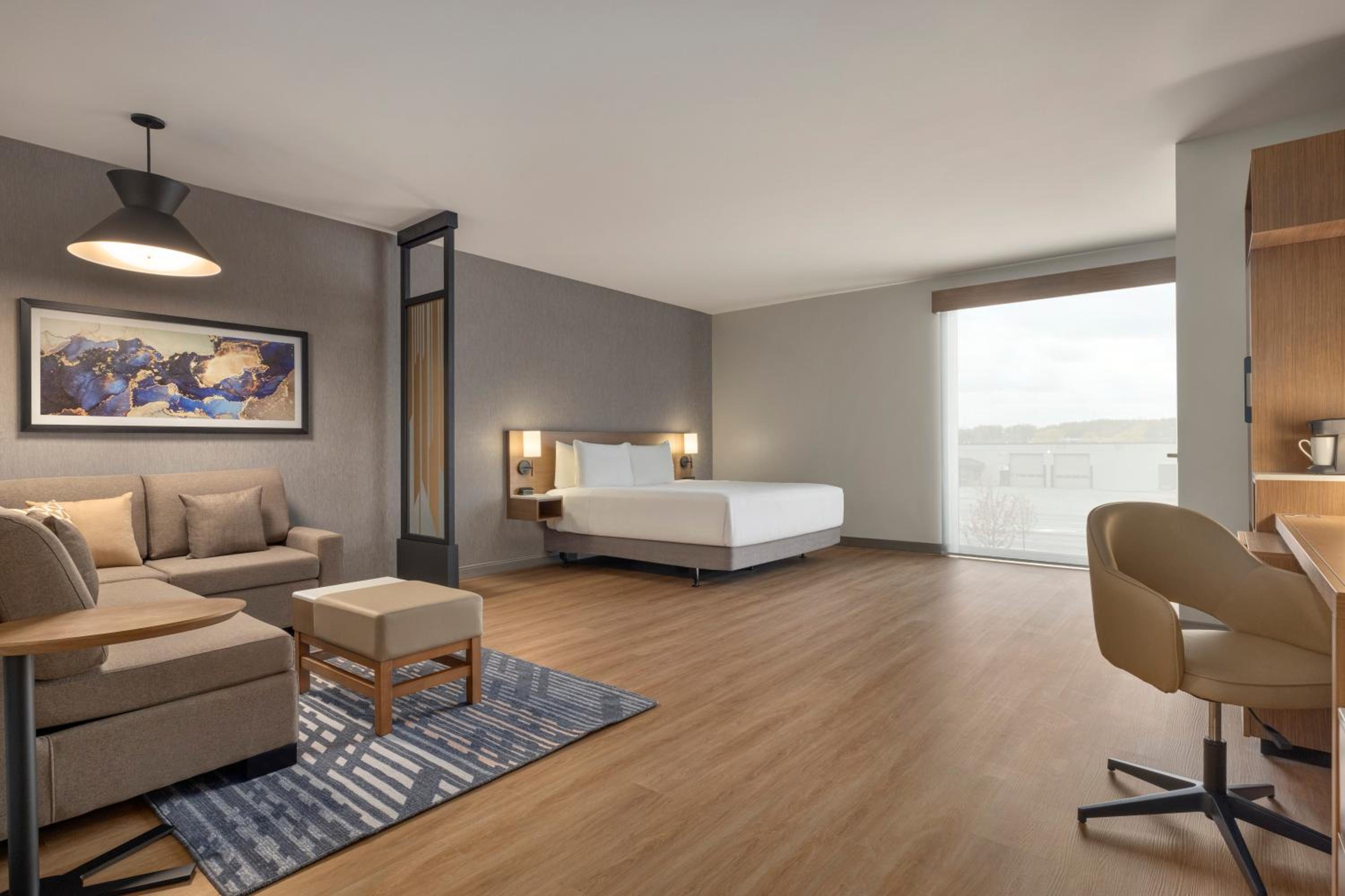 King Room with Sofa Bed and Roll-in Shower - Mobility Accessible