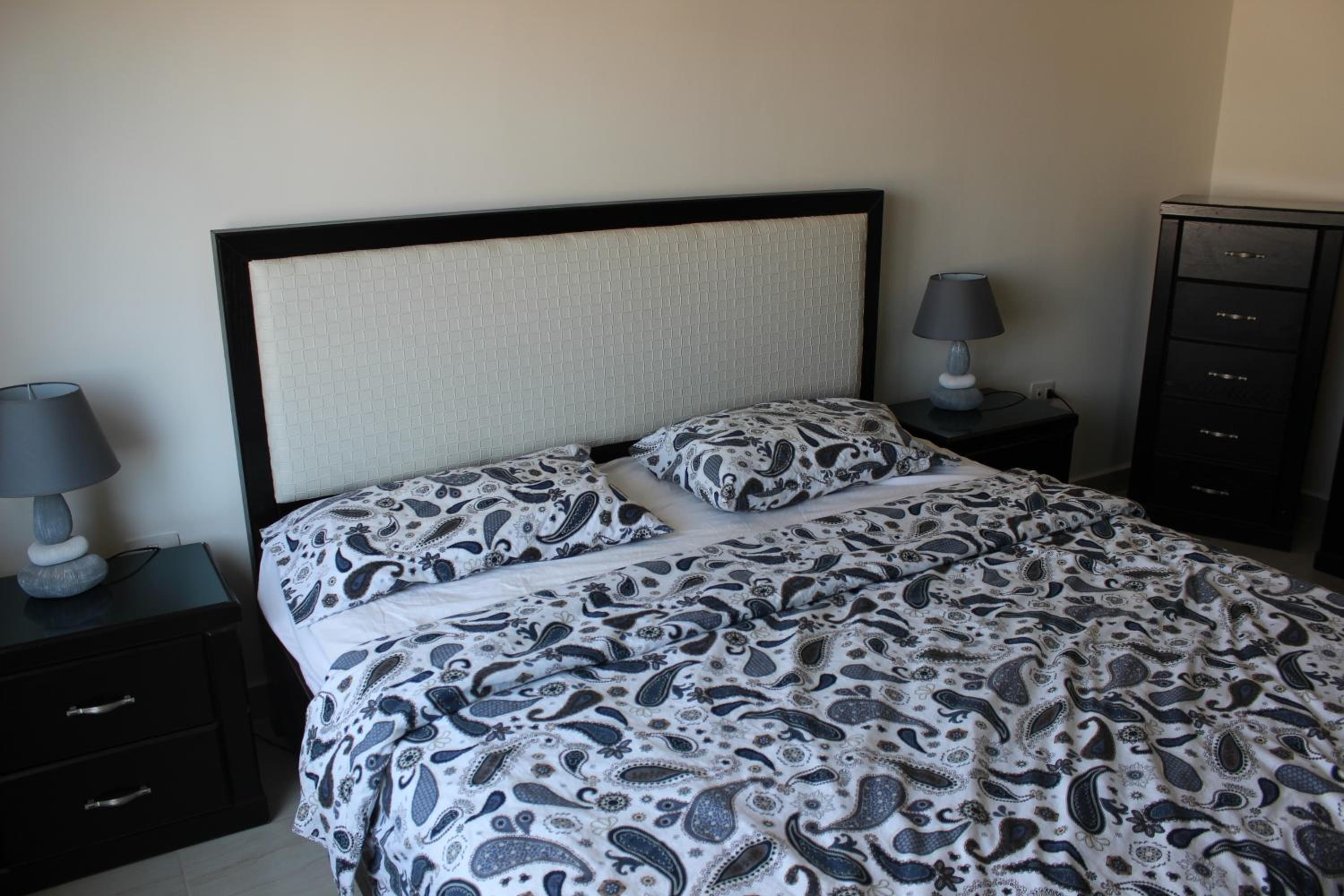 Two-Bedroom Apartment with Balcony photo 1
