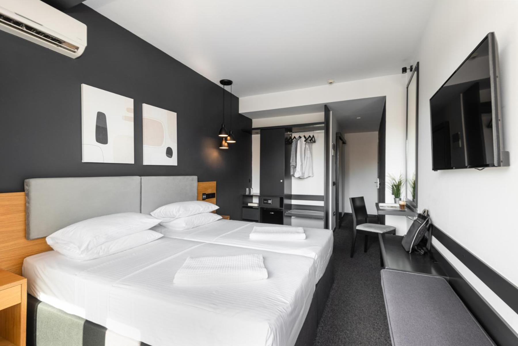 Superior Room - Photo 9