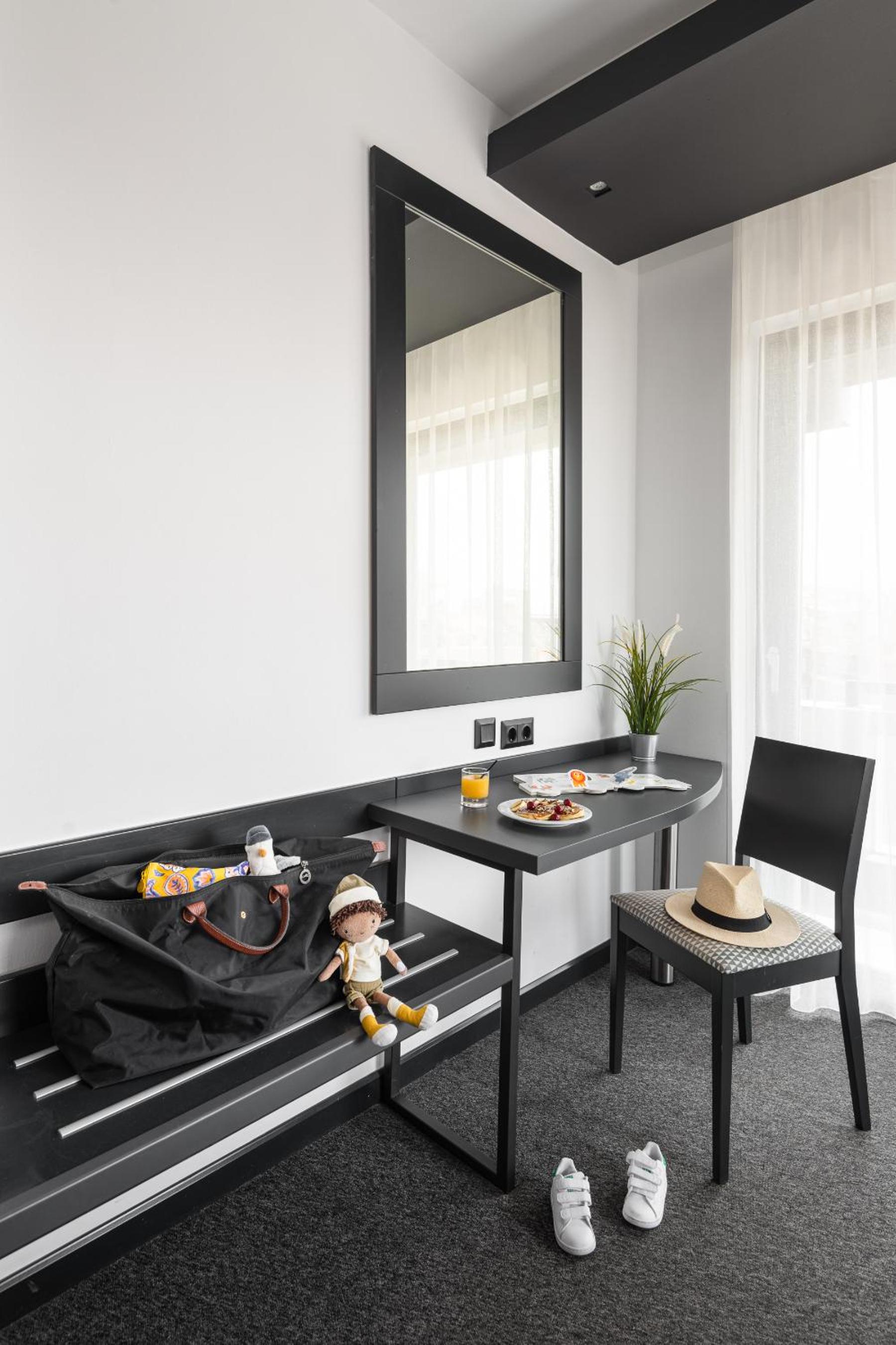Superior Room - Photo 5