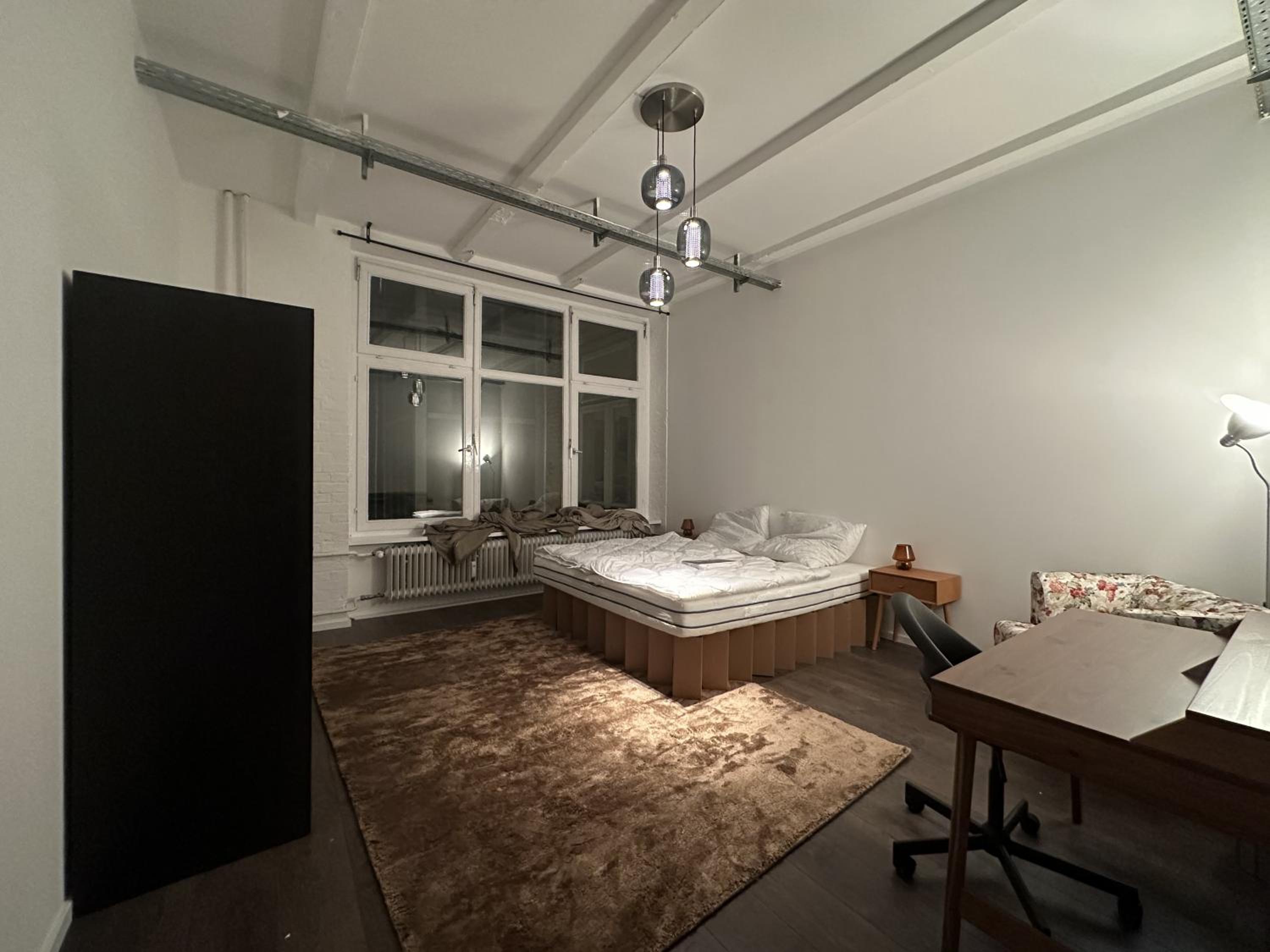 Double Room With Shared Bathroom photo 1