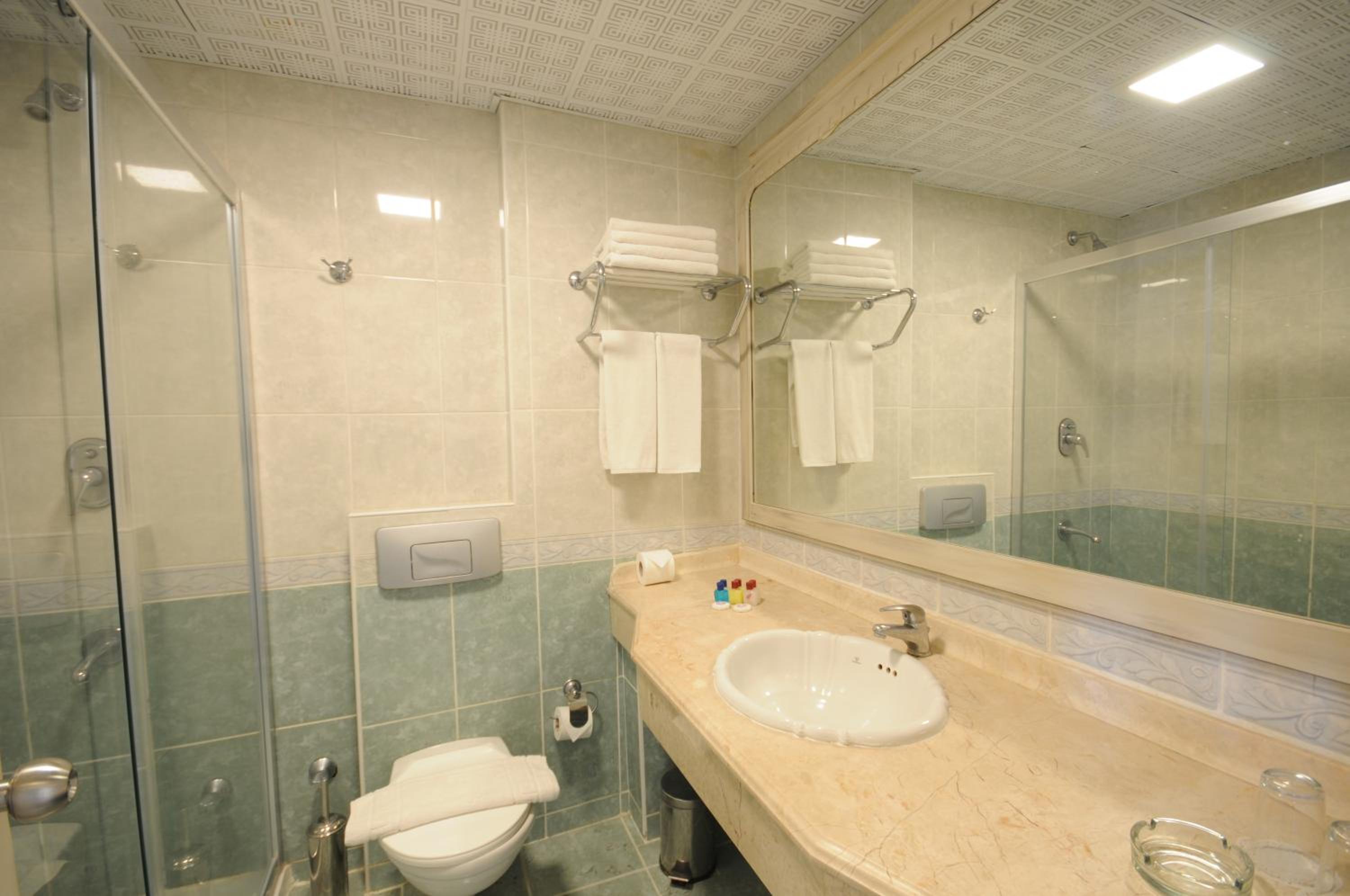 Standard Double Room photo 3