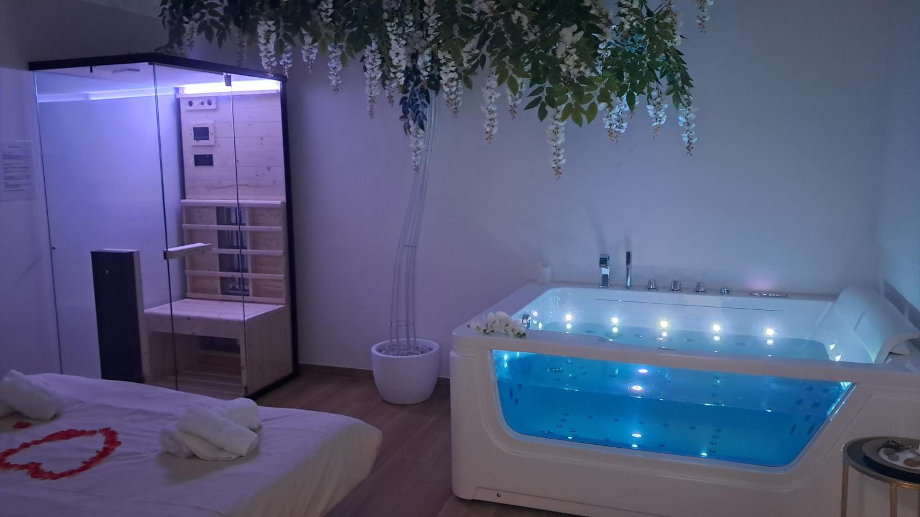 King Suite With Spa Bath