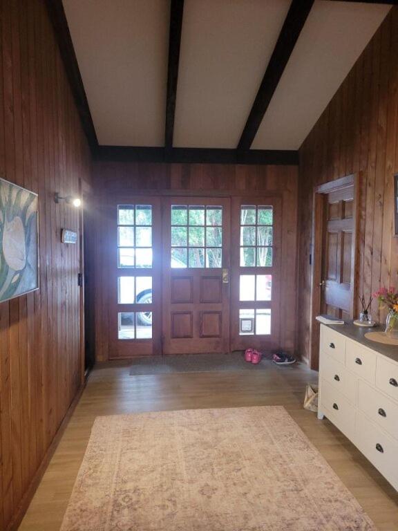 Two-Bedroom House photo 3
