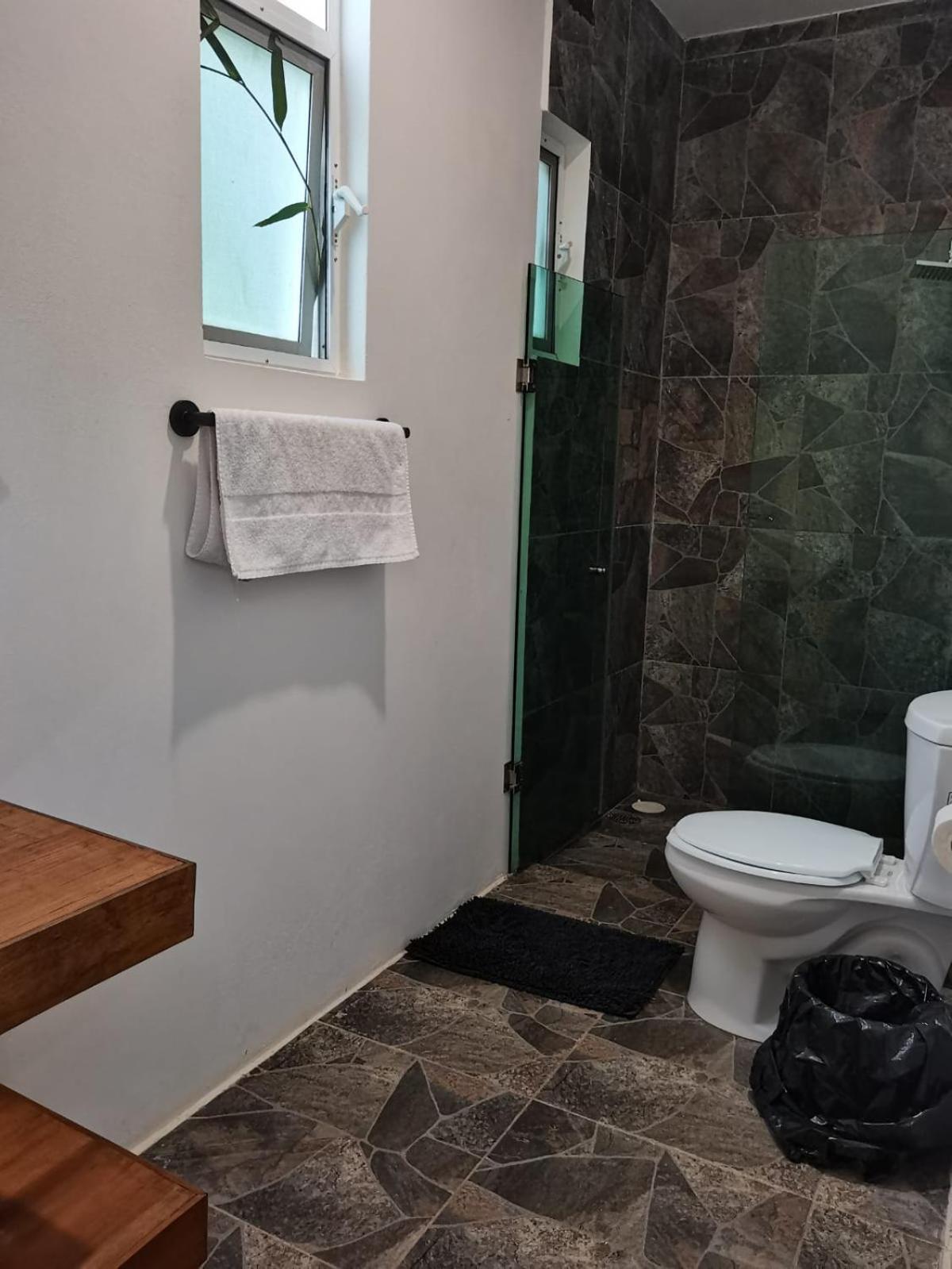 Double Room with Private Bathroom photo 3