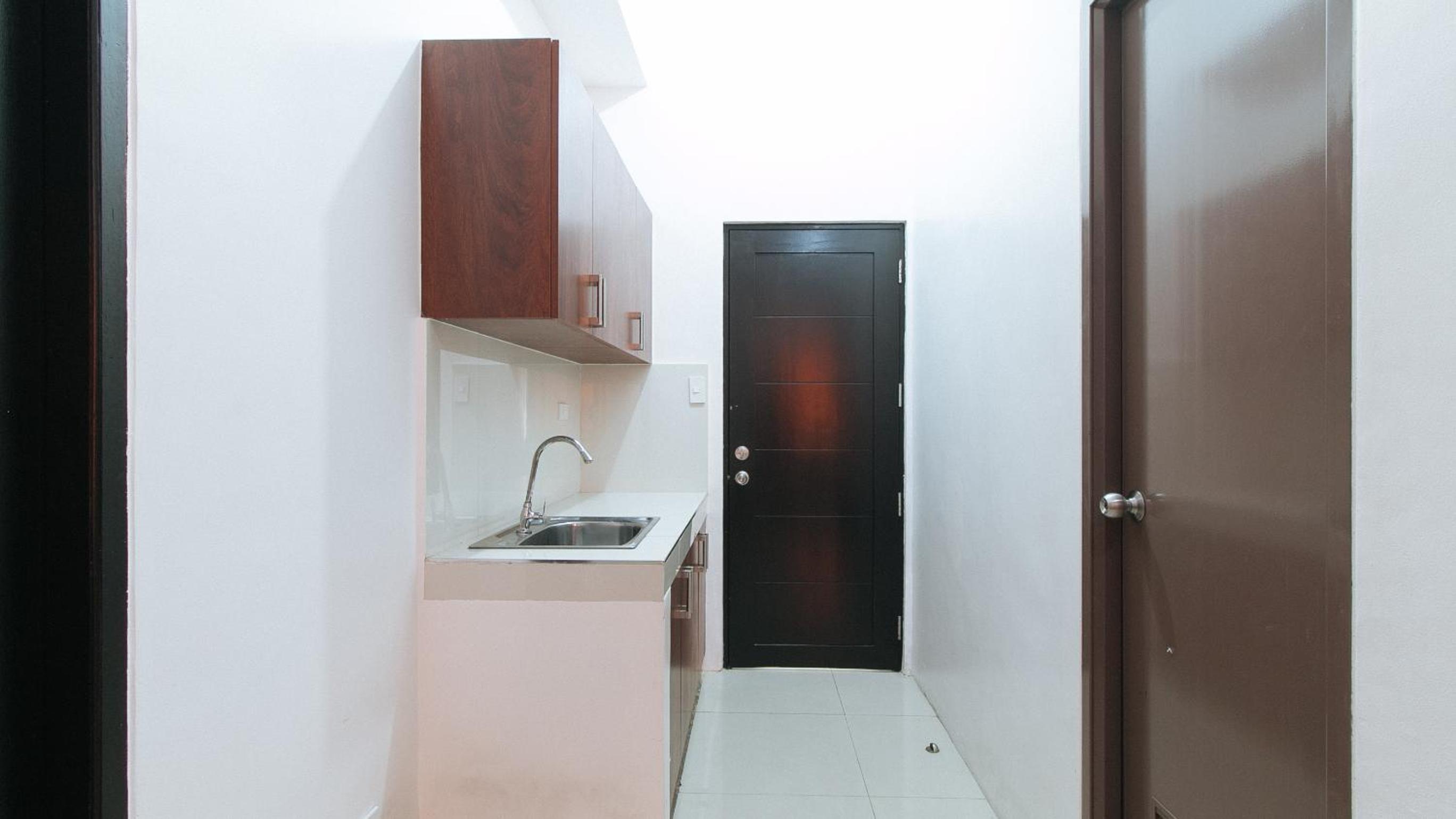 Deluxe Room - Photo 8