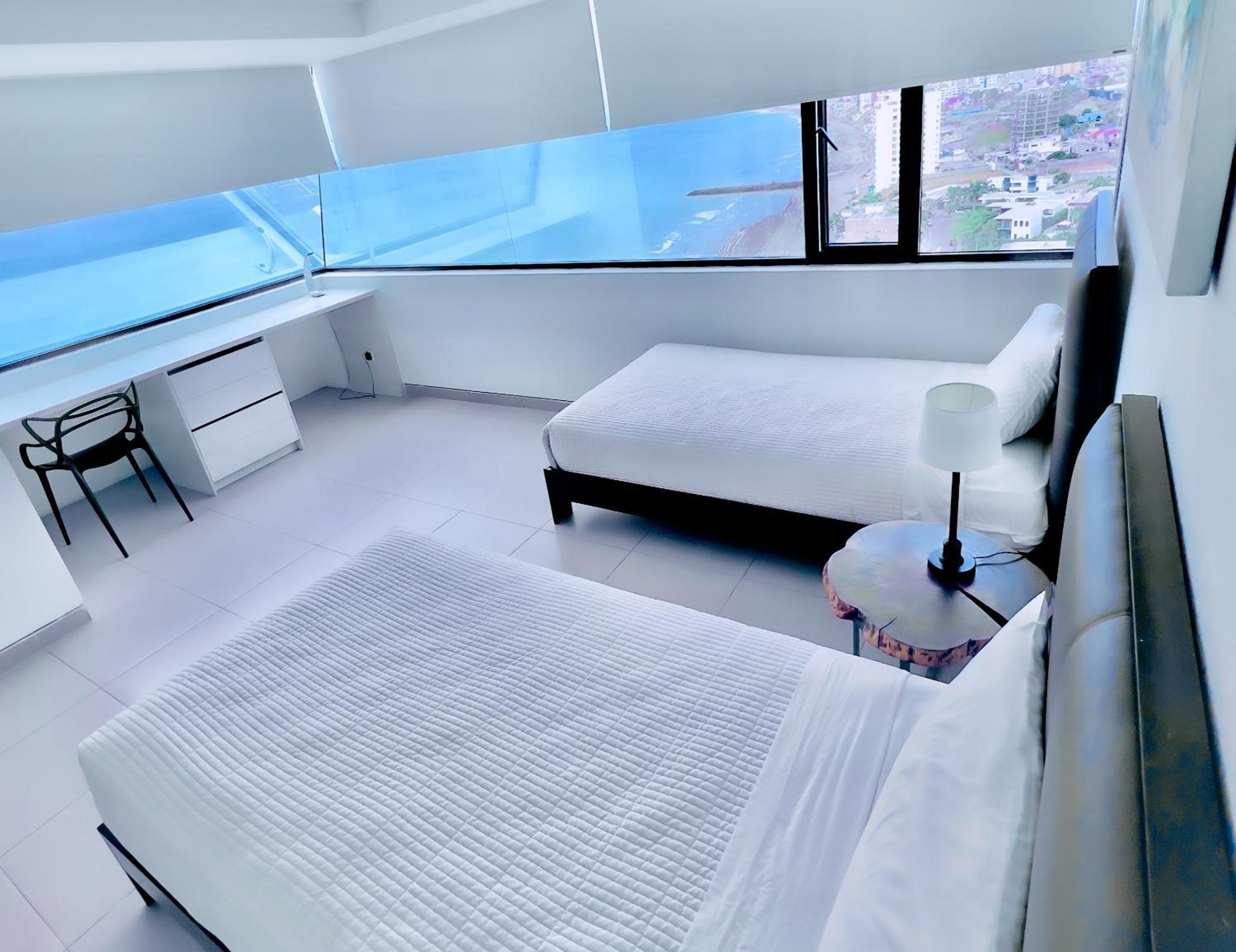 Two-Bedroom Deluxe Apartment With Balcony