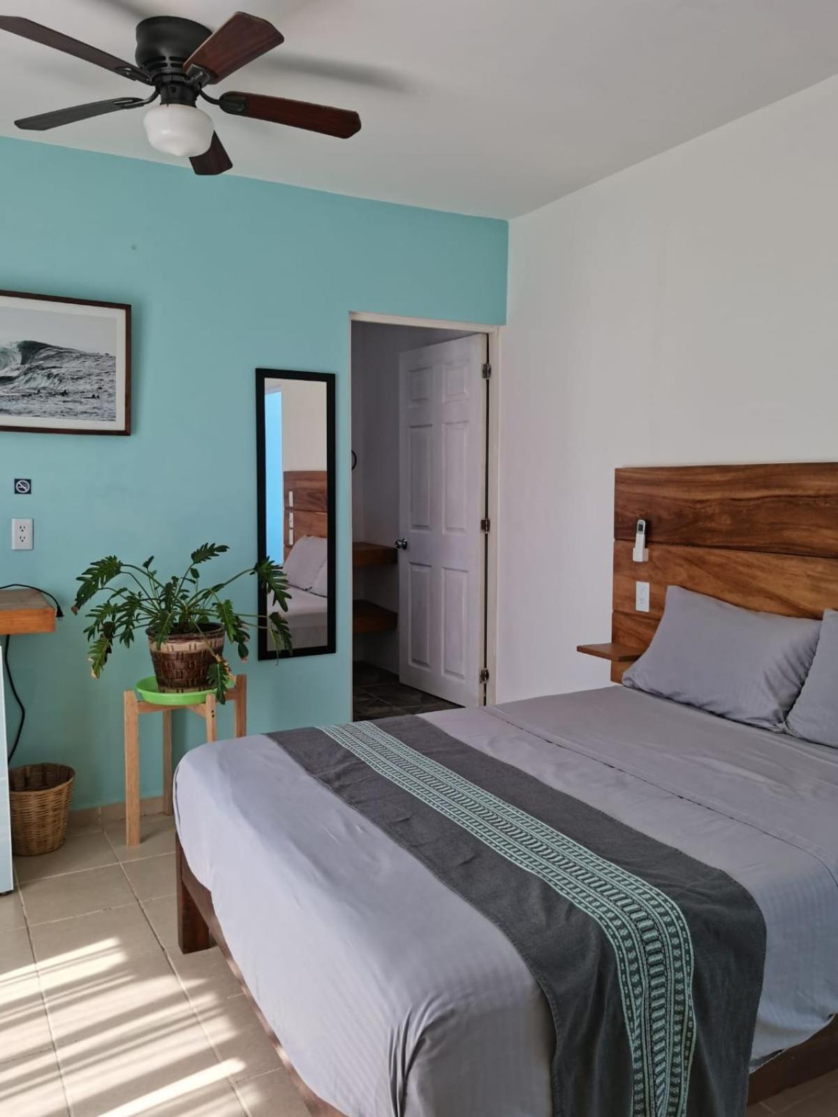 Double Room with Private Bathroom photo 2