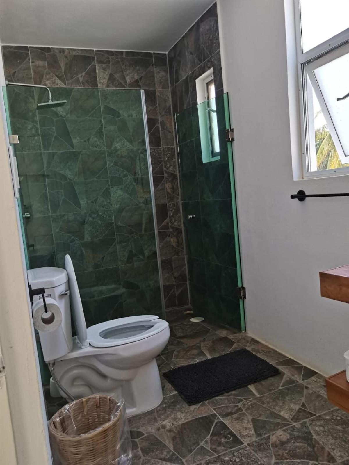 Double Room with Private Bathroom photo 3