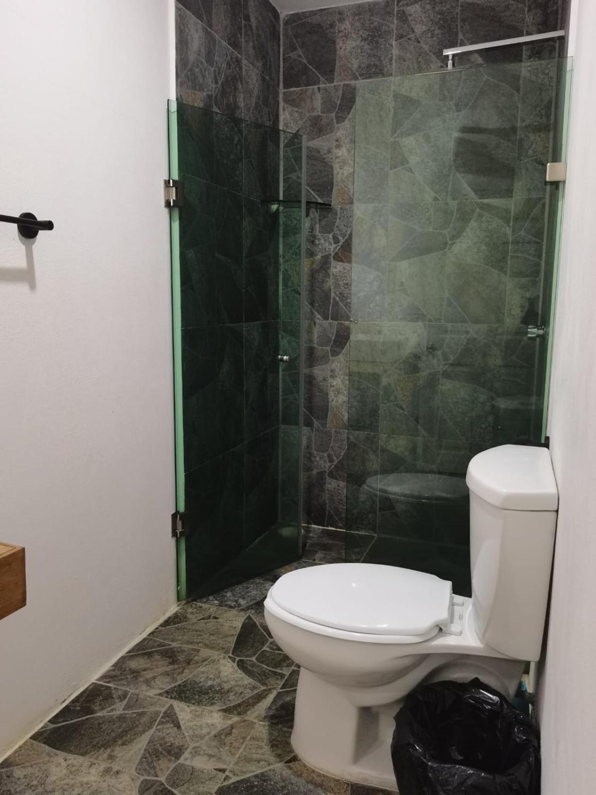 Double Room with Private Bathroom photo 3