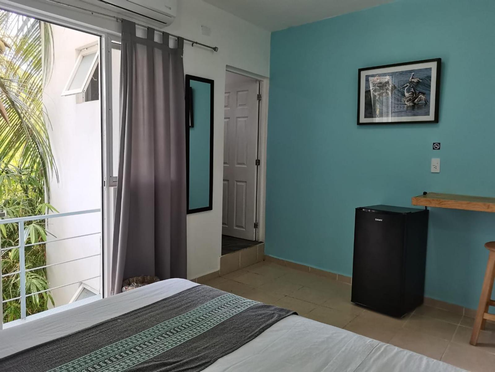 Double Room with Private Bathroom photo 2