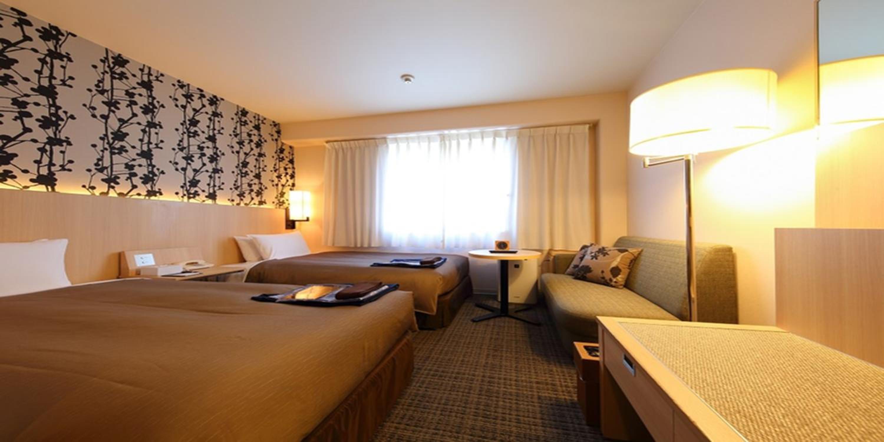 Economy Twin Room - Smoking - Photo 6