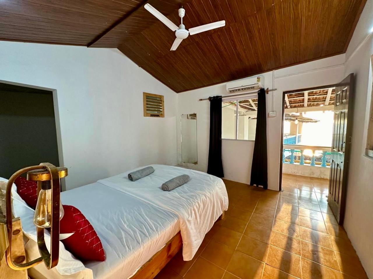 Deluxe Double Room with Sea View photo 1