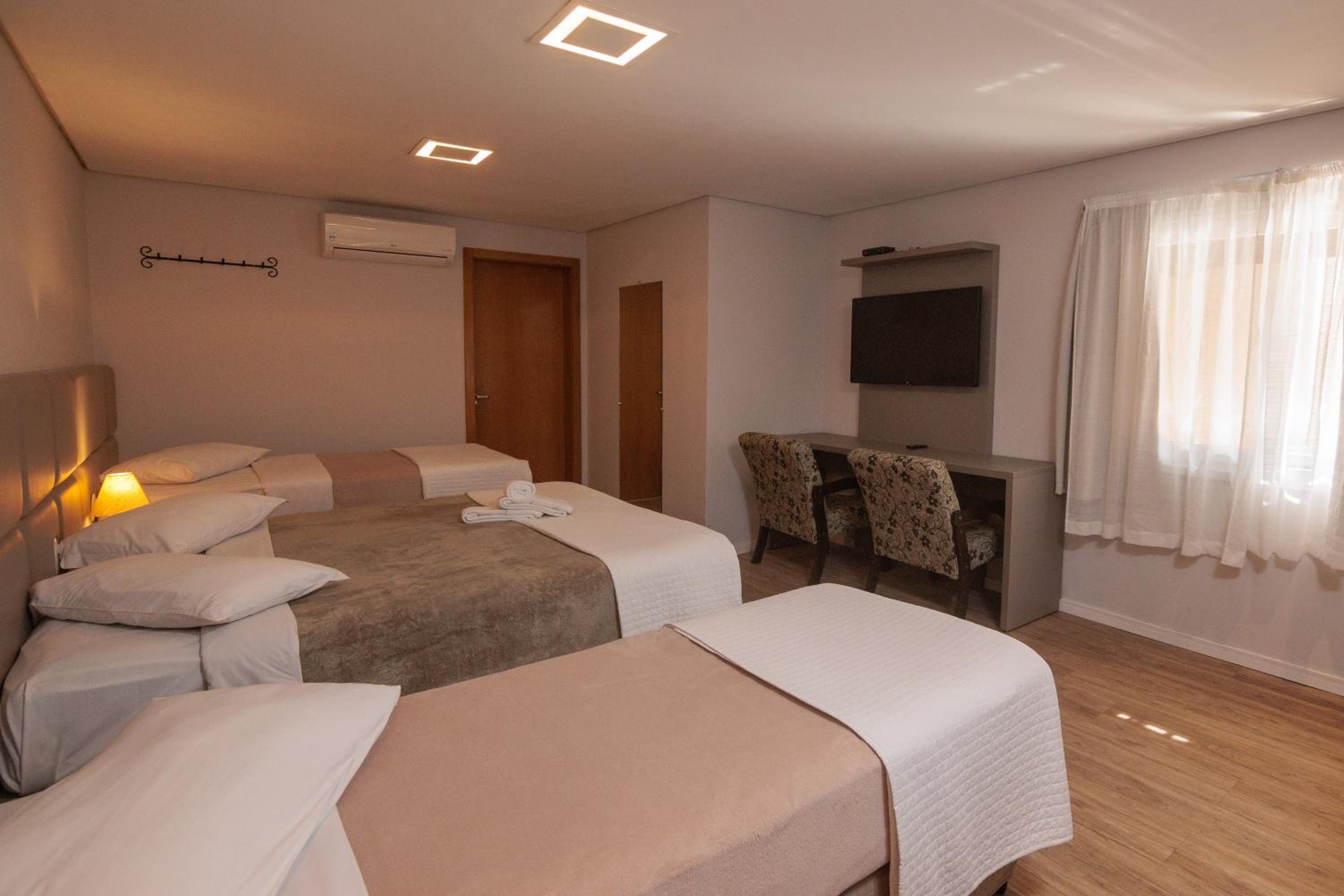 Standard Quadruple Room photo 1