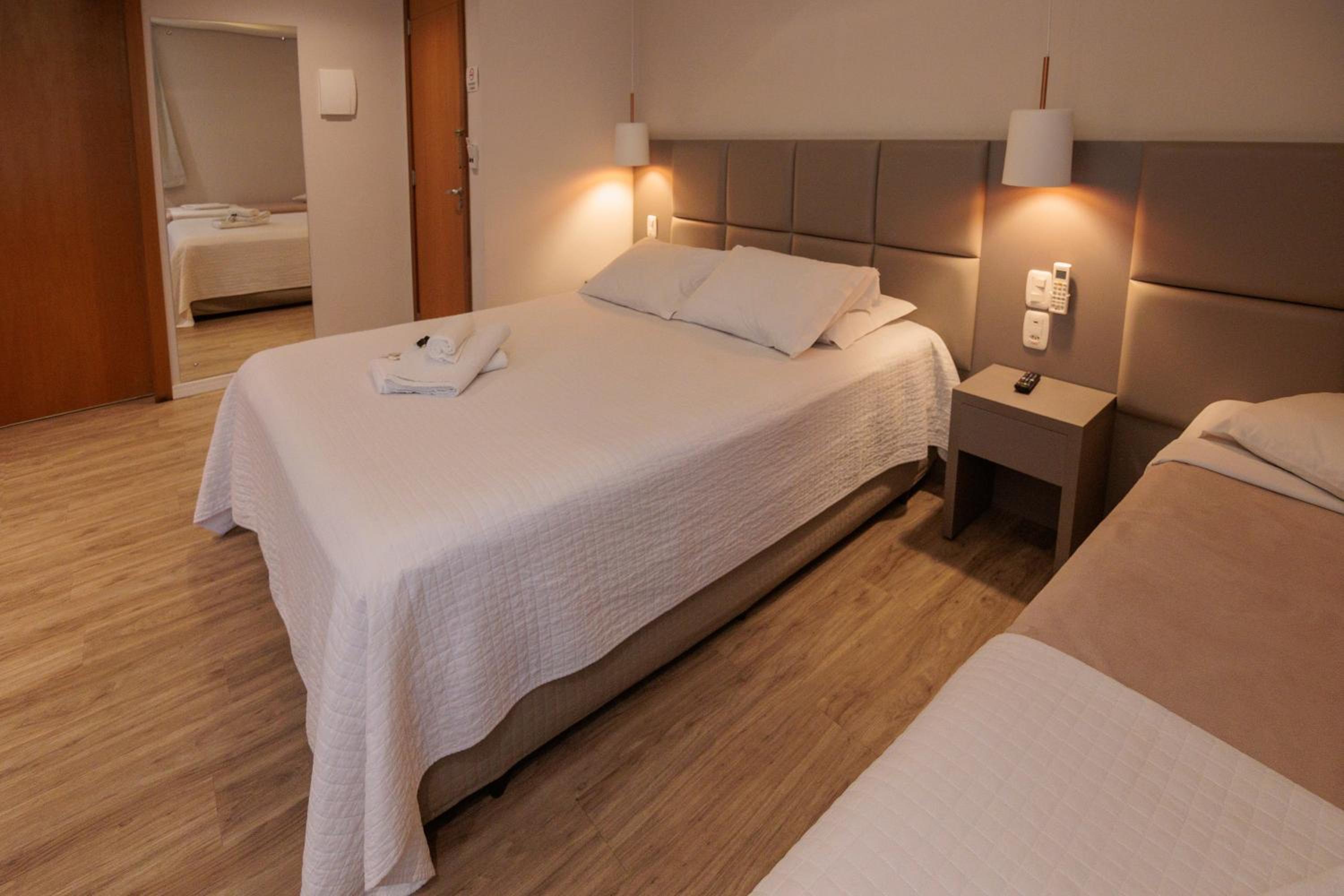 Triple Room with Bath photo 3