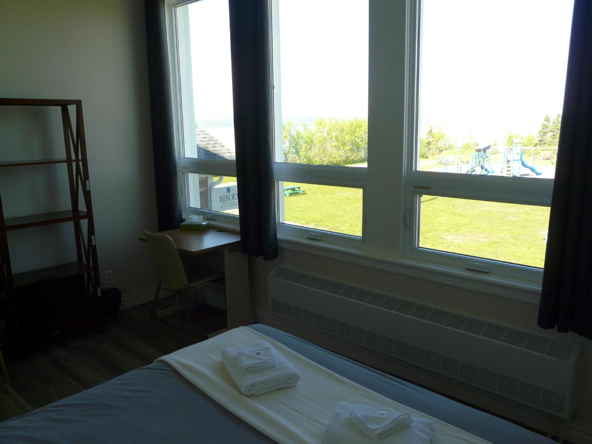 Queen Room photo 1