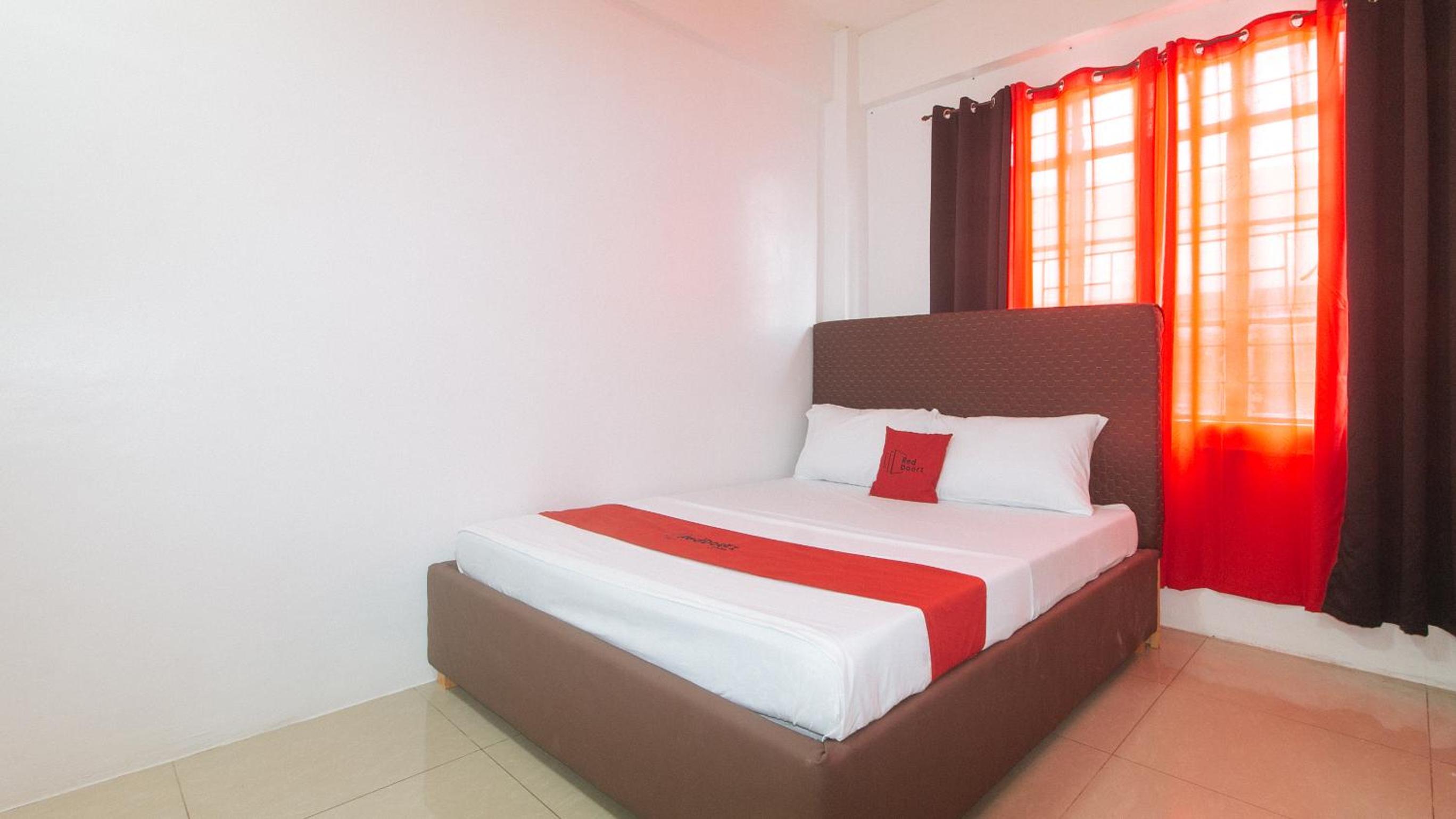 Quadruple Room - Photo 7